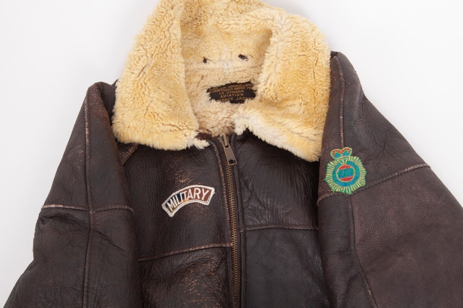 Vintage Vintage US Army B6 Shearling Bomber Jacket Airforce Leather Size US L / EU 52-54 / 3 - 18 Thumbnail