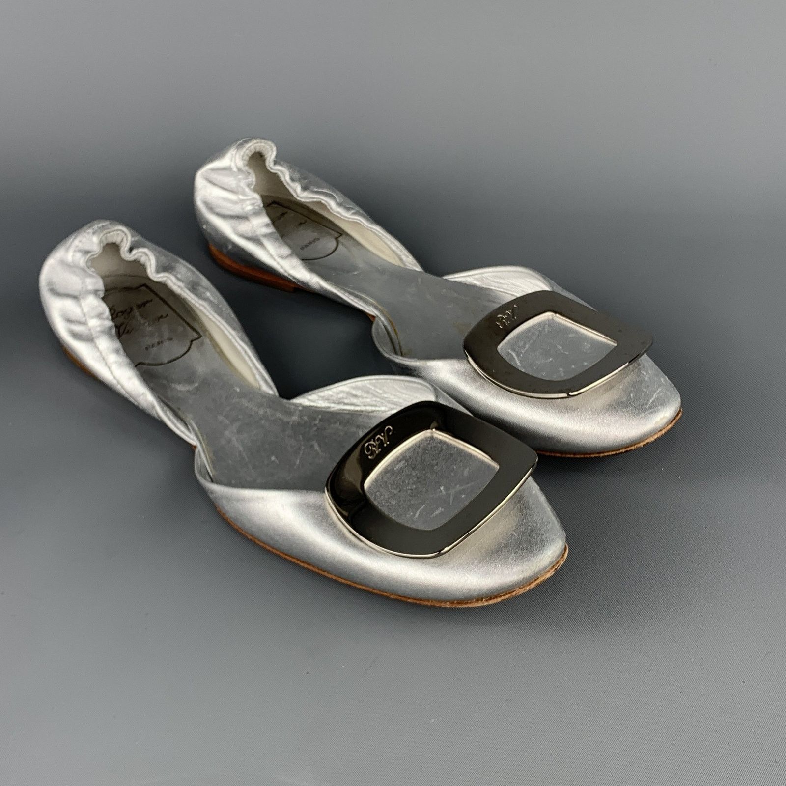 Roger Vivier ROGER VIVIER Size 6.5 Silver Leather Chips Buckle Flats Size US 6.5 / IT 36.5 - 3 Thumbnail