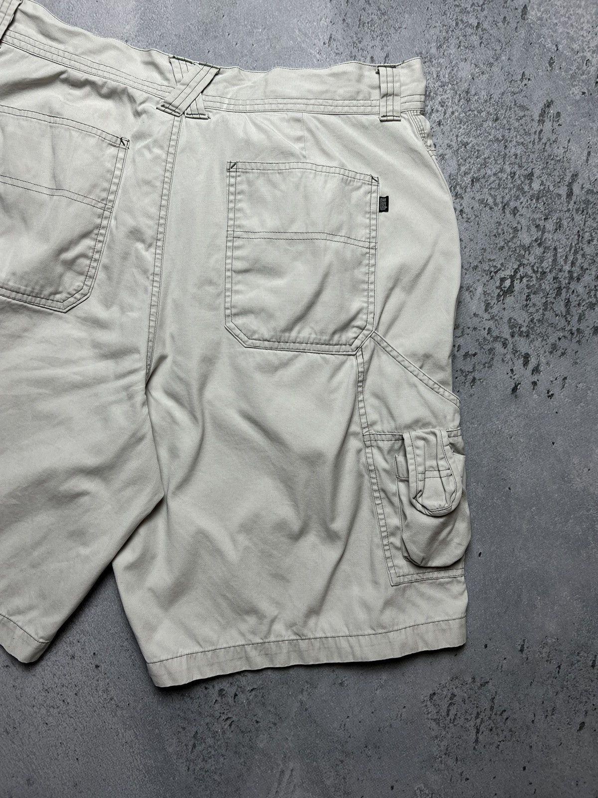 Nike ACG 90s Nike ACG Cargo Shorts 00s Vintage Hiking y2k Outdoor Size US 36 / EU 52 - 11 Thumbnail