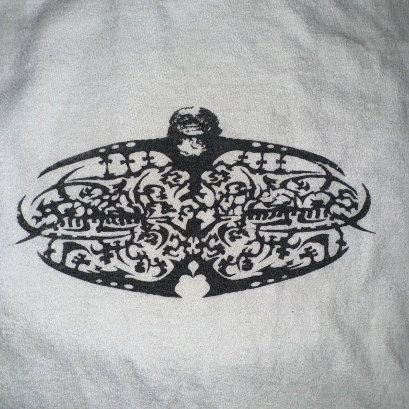 Band Tees × Japanese Brand Vintage Y2K Gothic Script Logo T-Shirt White M 19x26 Size US M / EU 48-50 / 2 - 2 Thumbnail