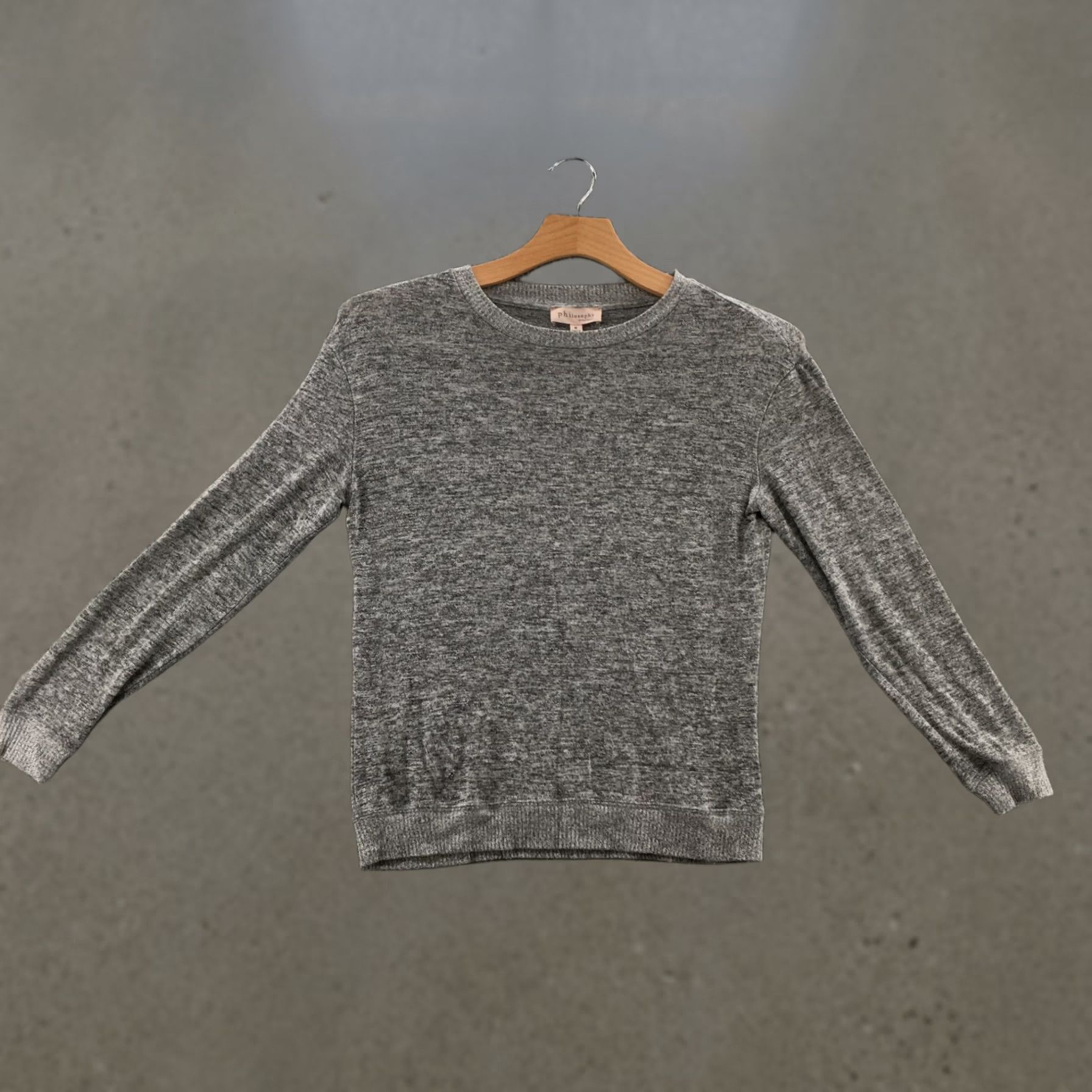 Vintage Philosophy Sweater Womens M Gray Crew Neck Long Sleeve Pullover Knit Casual Size M / US 6-8 / IT 42-44 - 1 Thumbnail