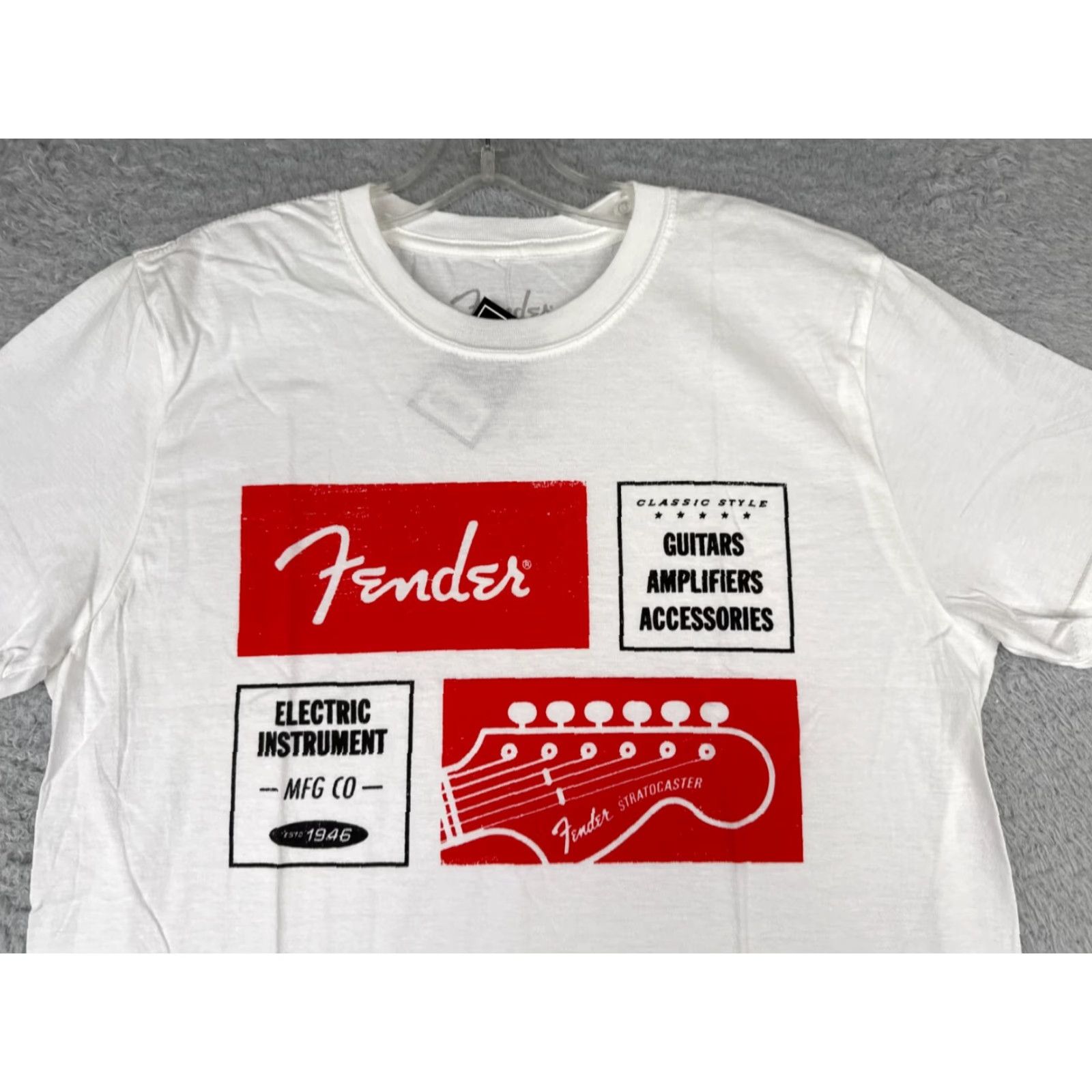 Fender Fender Shirt Men Medium White Red Guitar 1964 Stratocaster 100% Cotton TAGS Shirt Men Medium White Red Guitar 1964 Stratocaster 100% Cotton TAGS Size US M / EU 48-50 / 2 - 4 Thumbnail