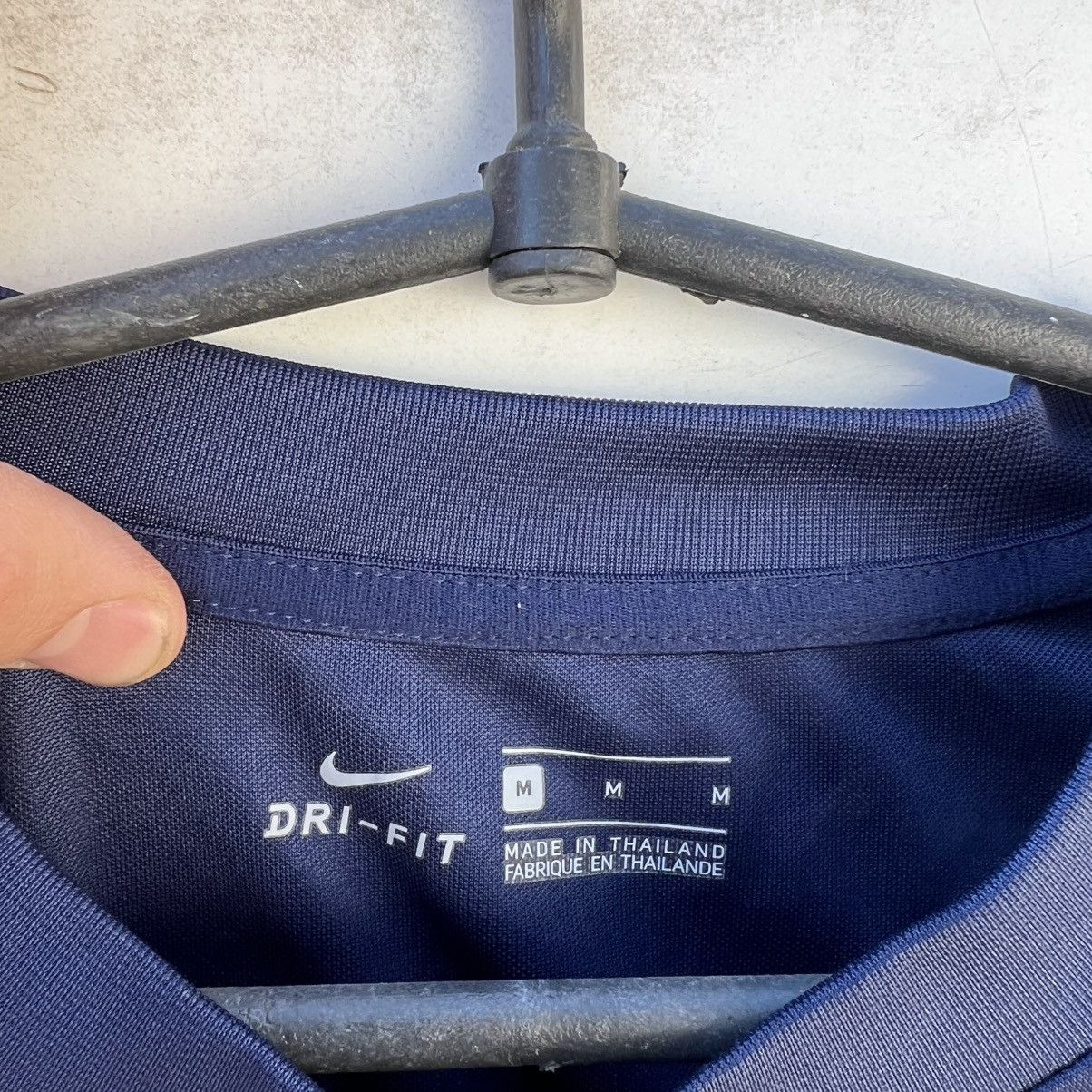 Nike Paris Saint Germain (PSG) Football Shirt soccer jersey Nike Size US M / EU 48-50 / 2 - 5 Thumbnail