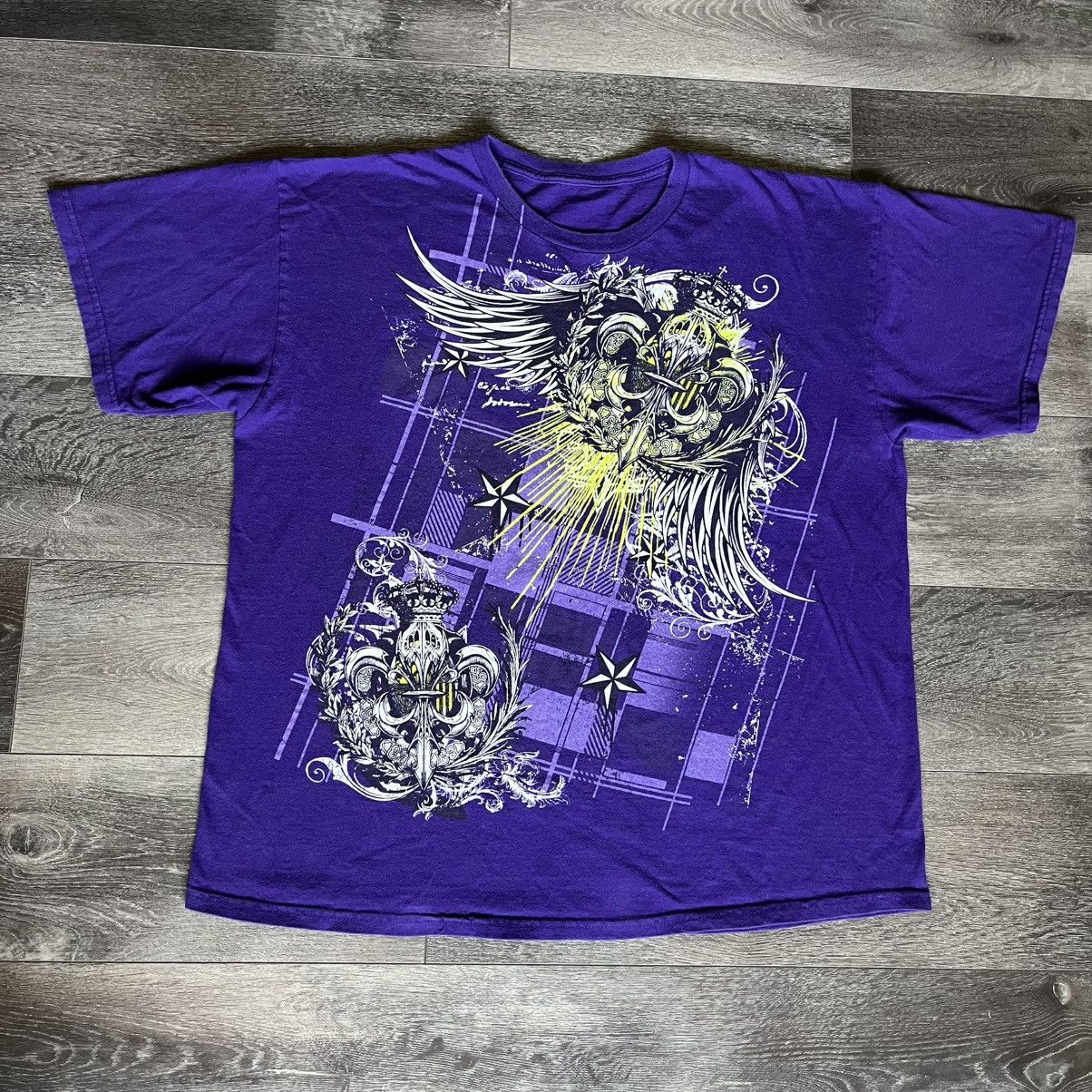 Vintage Vintage Y2K Affliction Style Cross Shield Wings Logo T Shirt Size US XL / EU 56 / 4 - 1 Thumbnail