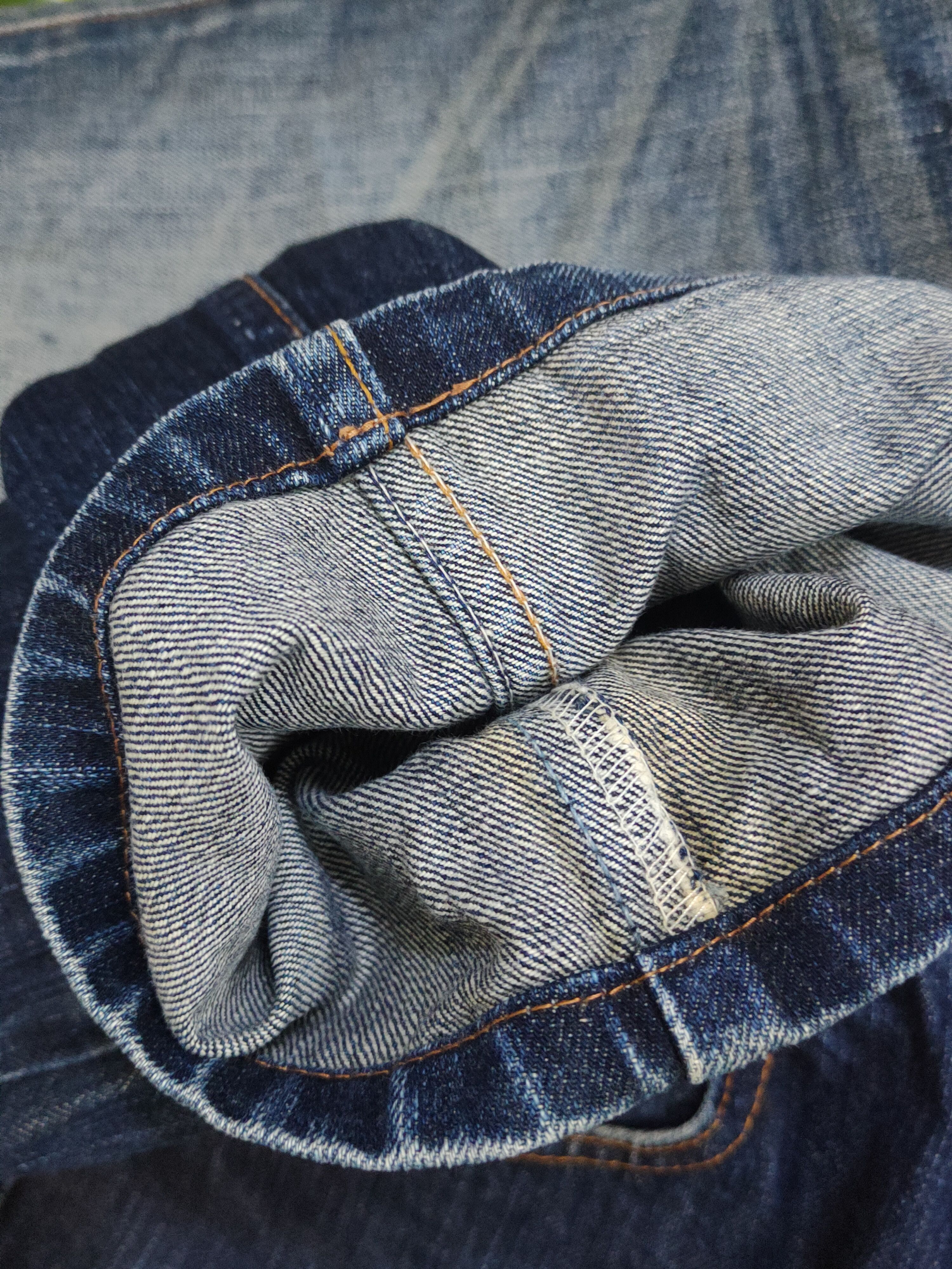Levi's Levi's Dark Blue Distressed Ripped Jeans #S1882 Size US 31 - 14 Thumbnail