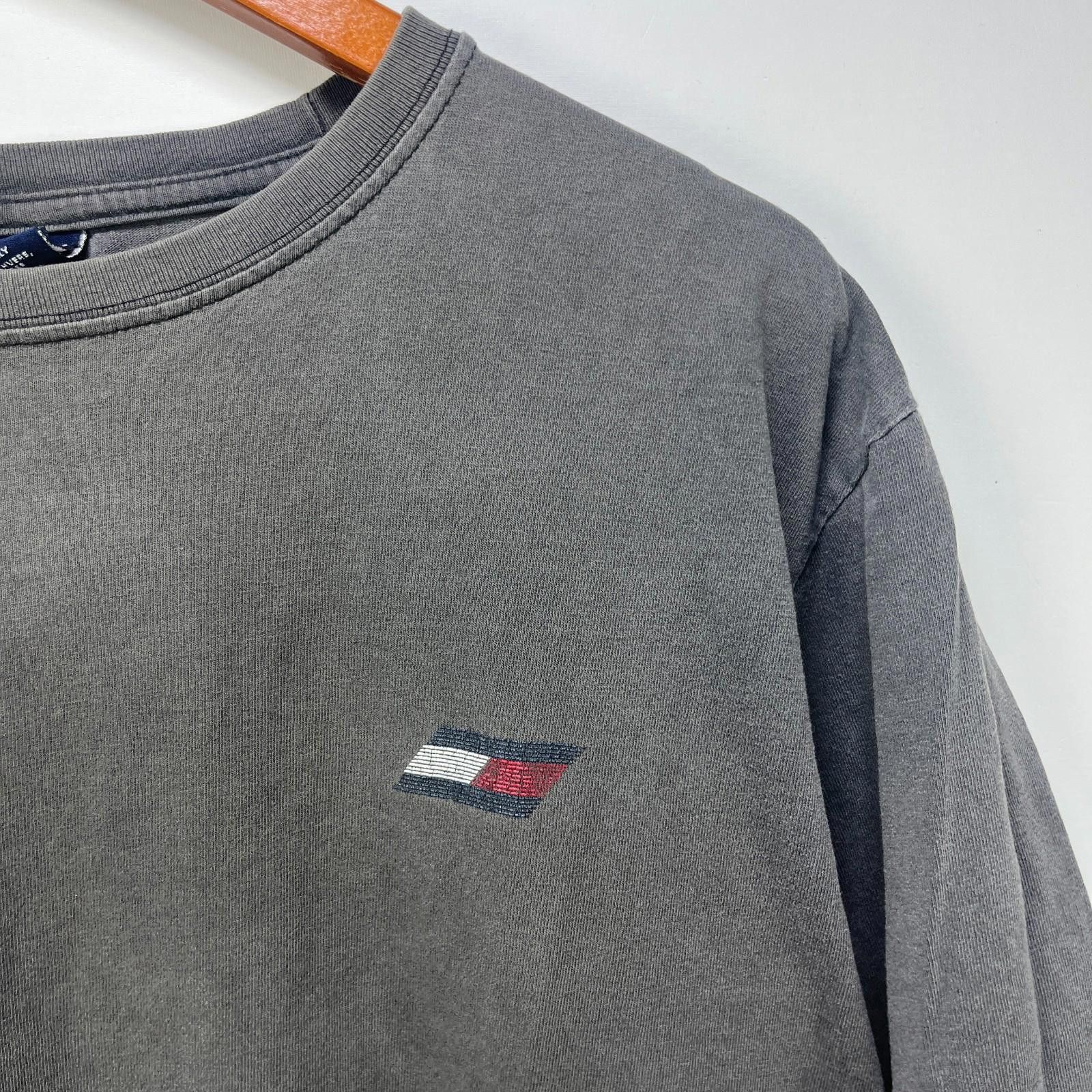 Tommy Hilfiger Vintage 90s Tommy Hilfiger Sun Faded T Shirt Large Size US L / EU 52-54 / 3 - 3 Thumbnail