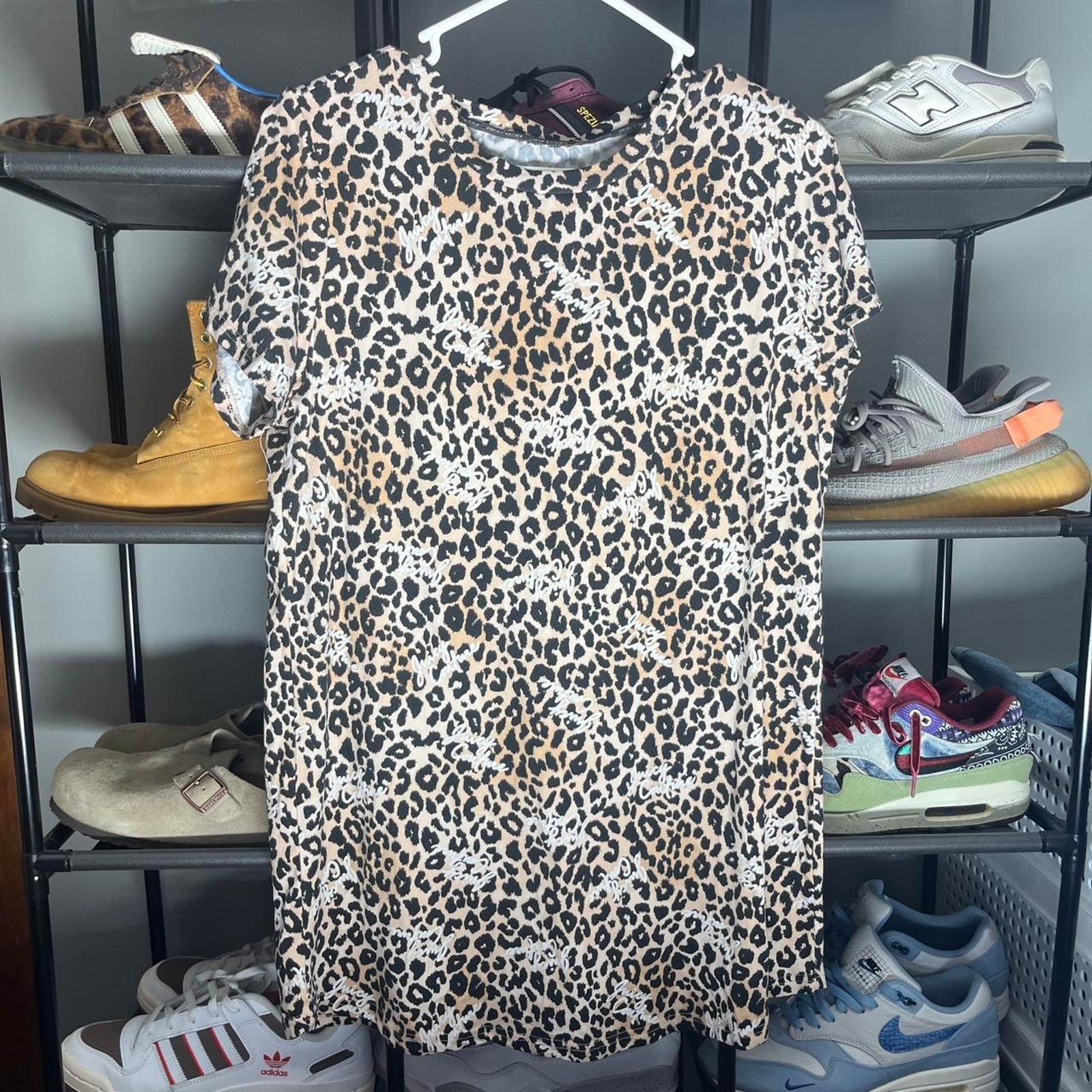 Juicy Couture Juicy Couture Leopard Print Shirt Size L / US 10 / IT 46 - 1 Thumbnail