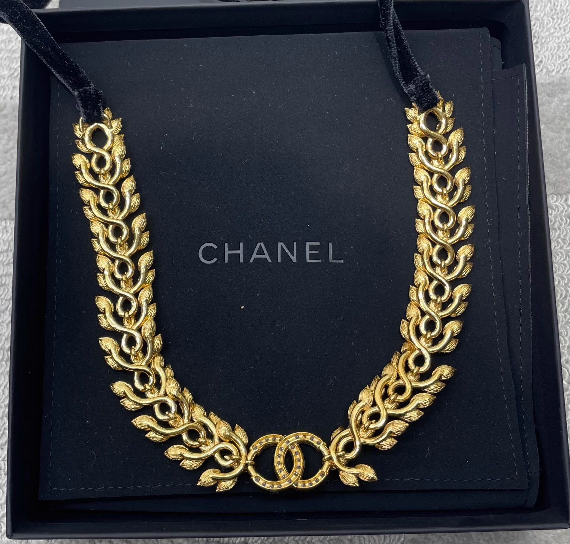 Chanel Chanel Wheat Ear Headband & Necklace 98 New Authentic Size ONE SIZE - 5 Thumbnail