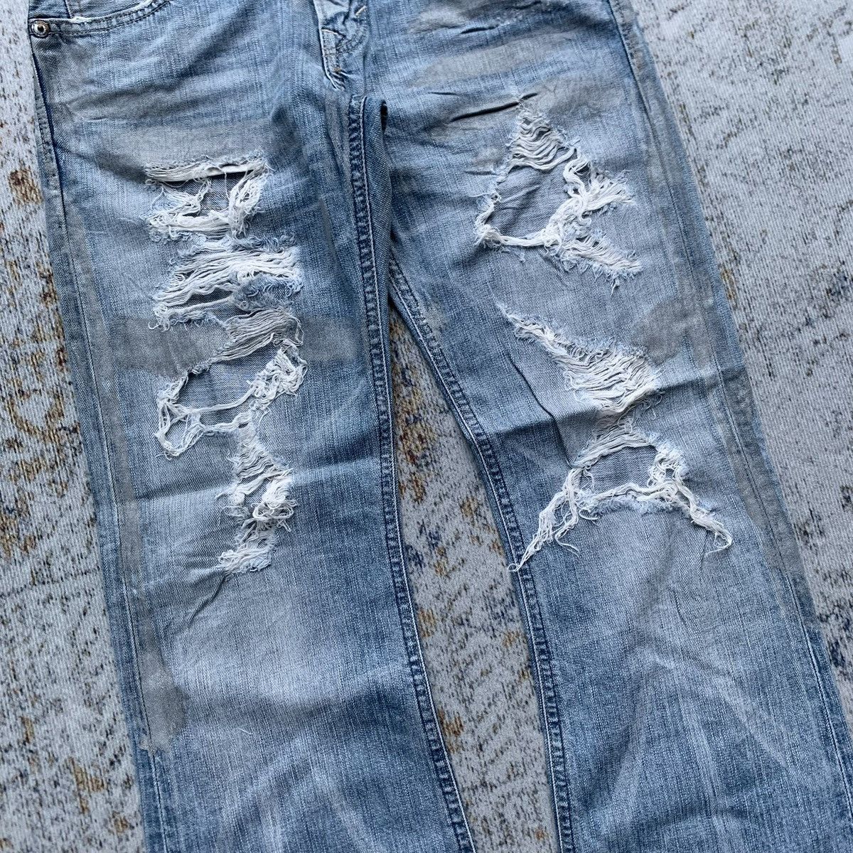 Japanese Brand × Vintage Rare Japanese Brand Edwin Blue Wash Distressed Flared Jeans Size US 30 / EU 46 - 4 Thumbnail