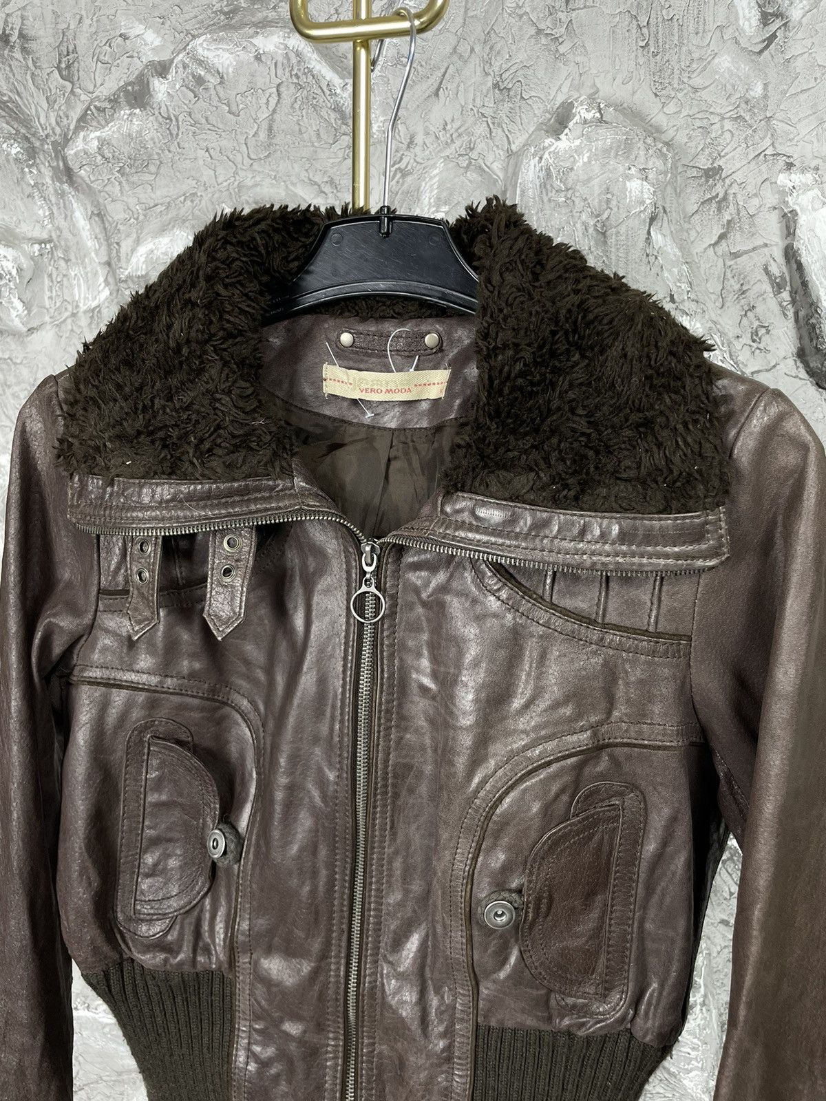 14th Addiction × Le Grande Bleu (L.G.B.) Vintage Y2K Cropped Fur Jacket IfSixWasNine Japanese Style Size US S / EU 44-46 / 1 - 6 Thumbnail