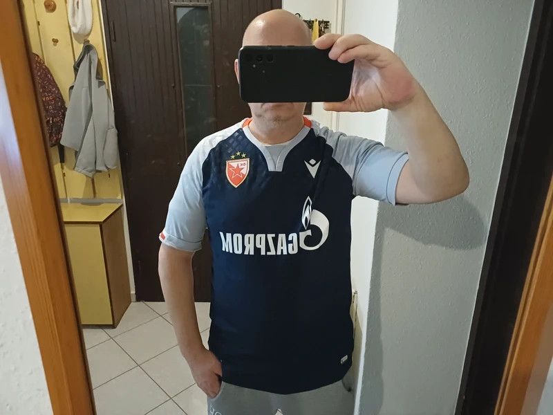 Macron Macron Crvena Zvezda 2021-22 away shirt Size US L / EU 52-54 / 3 - 13 Thumbnail