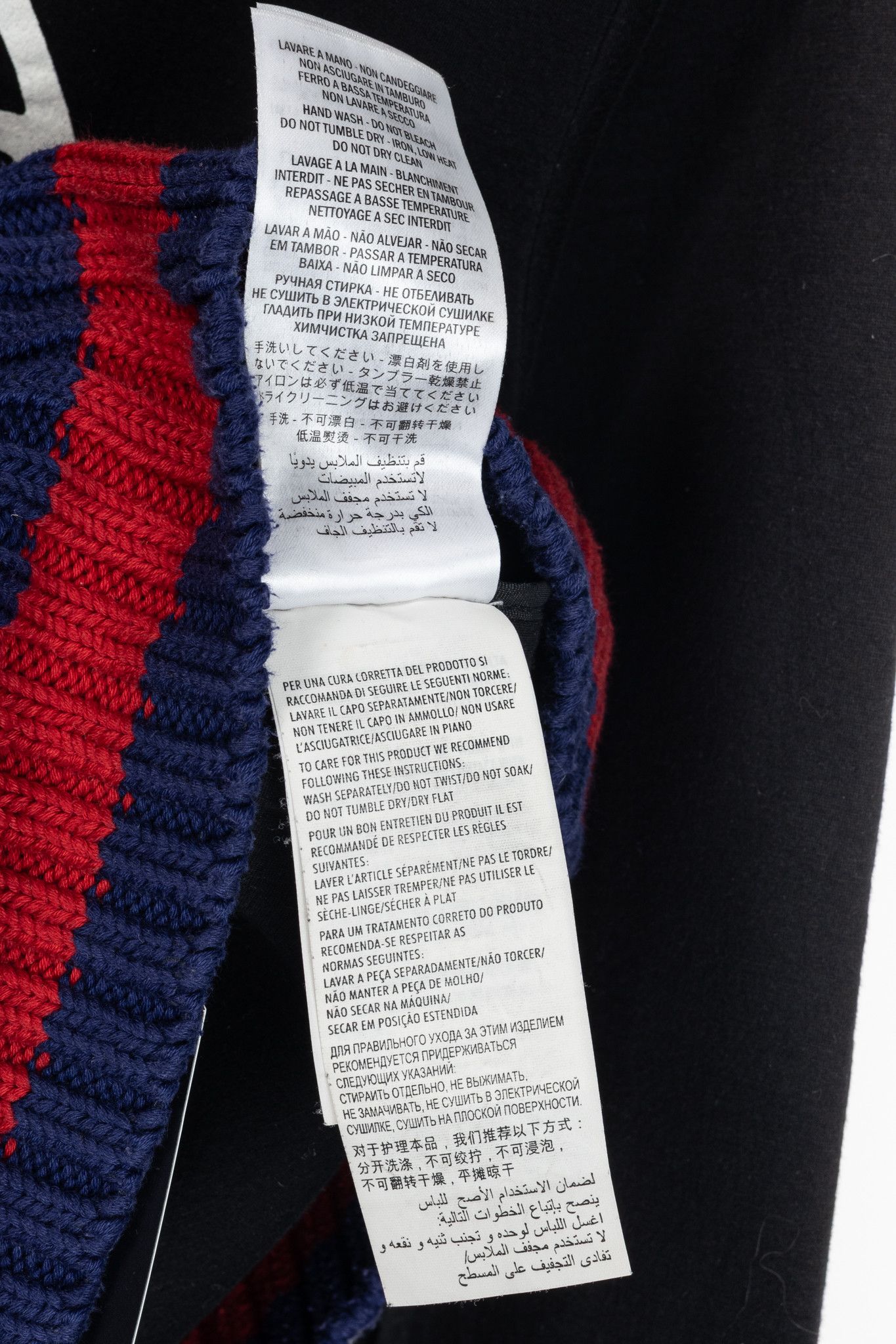 Gucci Gucci x GucciGhost AW16 Black Graphic Neoprene Sweatshirt Size US M / EU 48-50 / 2 - 11 Thumbnail