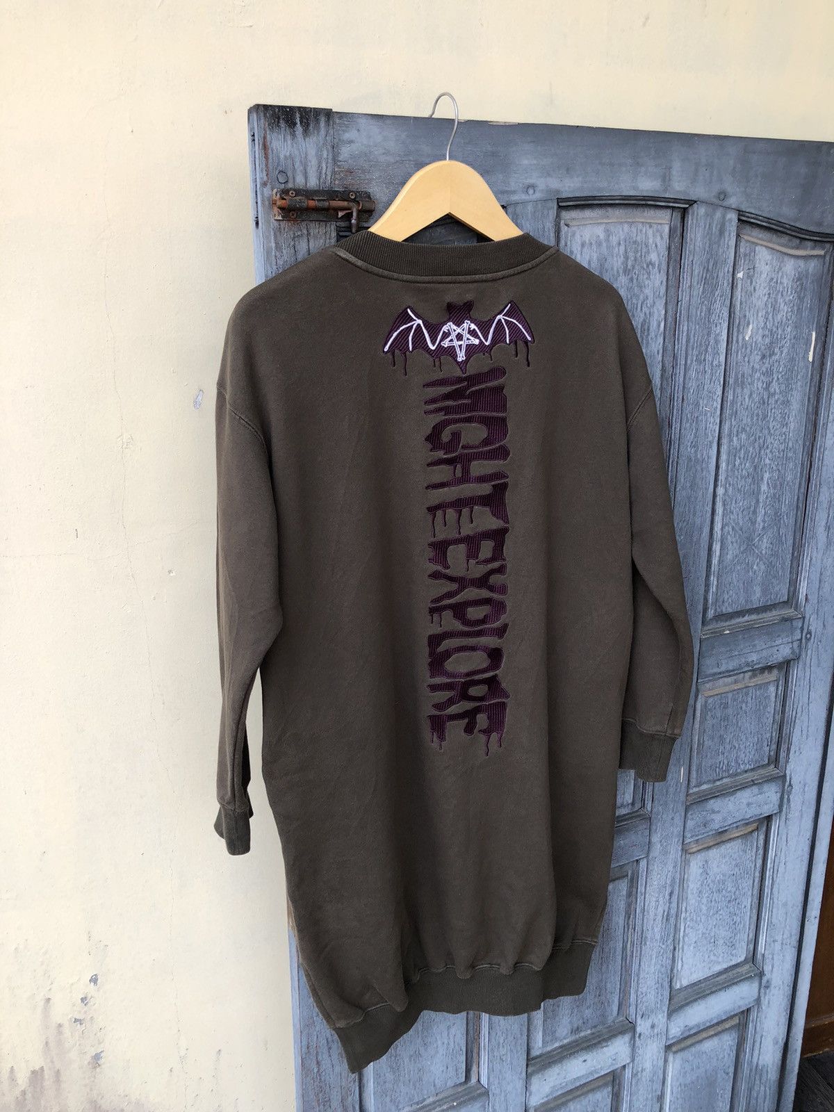 If Six Was Nine Peacebird Street Bat Devil Night Explore Darkness Embroidery Size M / US 6-8 / IT 42-44 - 10 Thumbnail