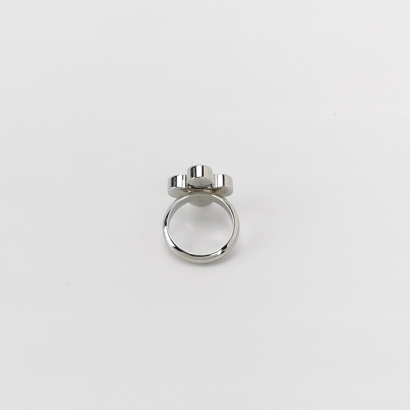 Louis Vuitton Louis Vuitton (LV) Crystal Flower Ring Size 17 -z2505 Size ONE SIZE - 3 Thumbnail