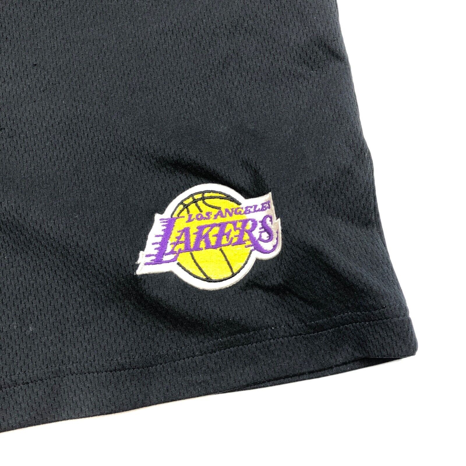 NBA × Vintage Los Angeles Lakers Boys Shorts Size Large L 14/16 Black NBA Size 29" - 2 Thumbnail