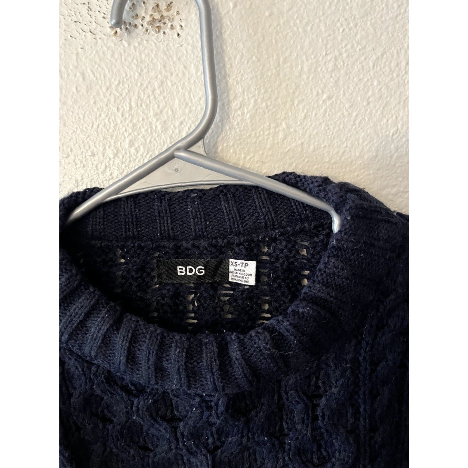 Urban Outfitters BDG Urban Outfitters Knit Sweater Women’s XS Navy Blue Cable Street Pullover Crew Neck Women XS Navy Blue Cable-Knit Casual Vintage Size XS / US 0-2 / IT 36-38 - 2 Thumbnail