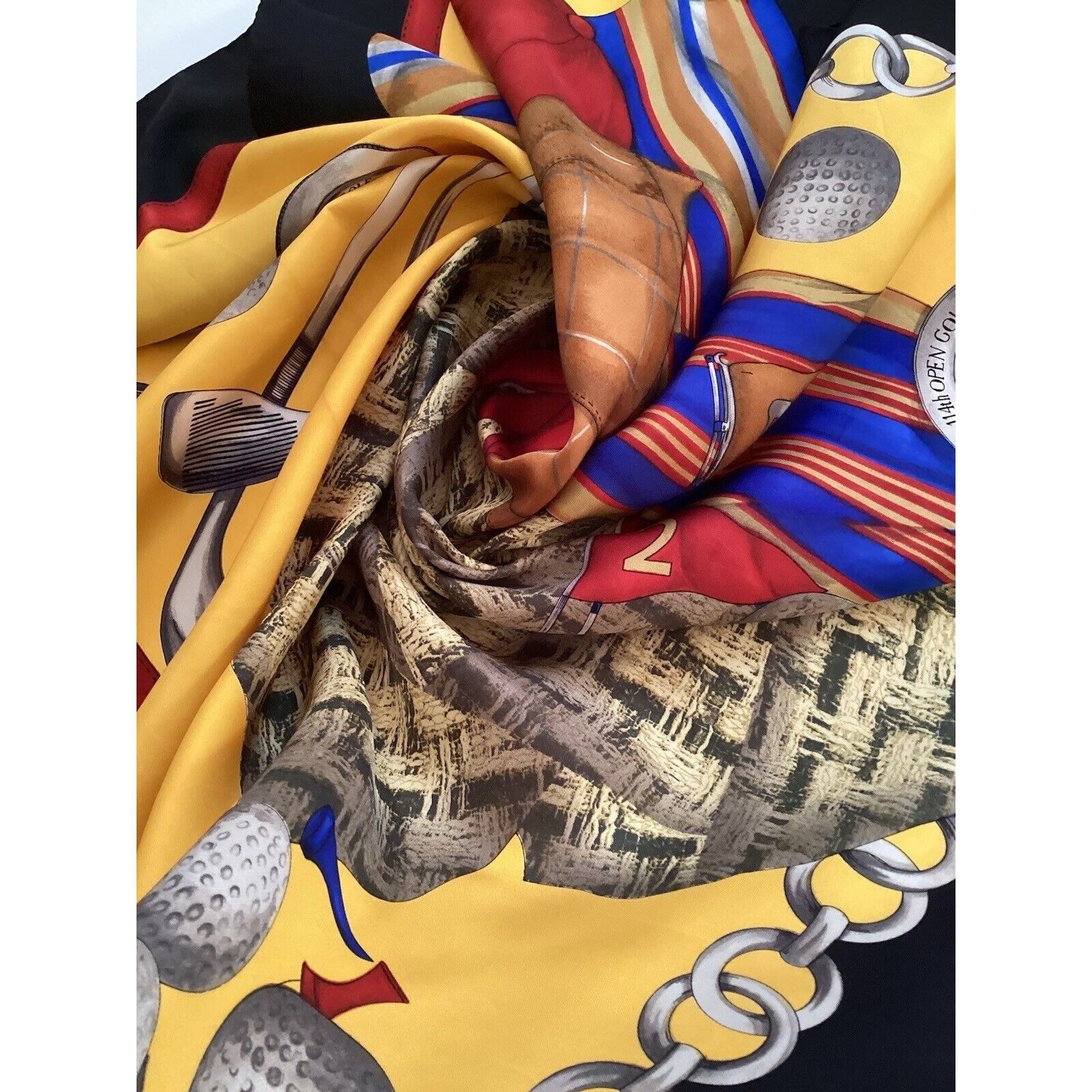 Laura Biagiotti LAURA BIAGIOTTI Yellow Golf Print Silk Scarf Made In Italy Size ONE SIZE - 4 Thumbnail