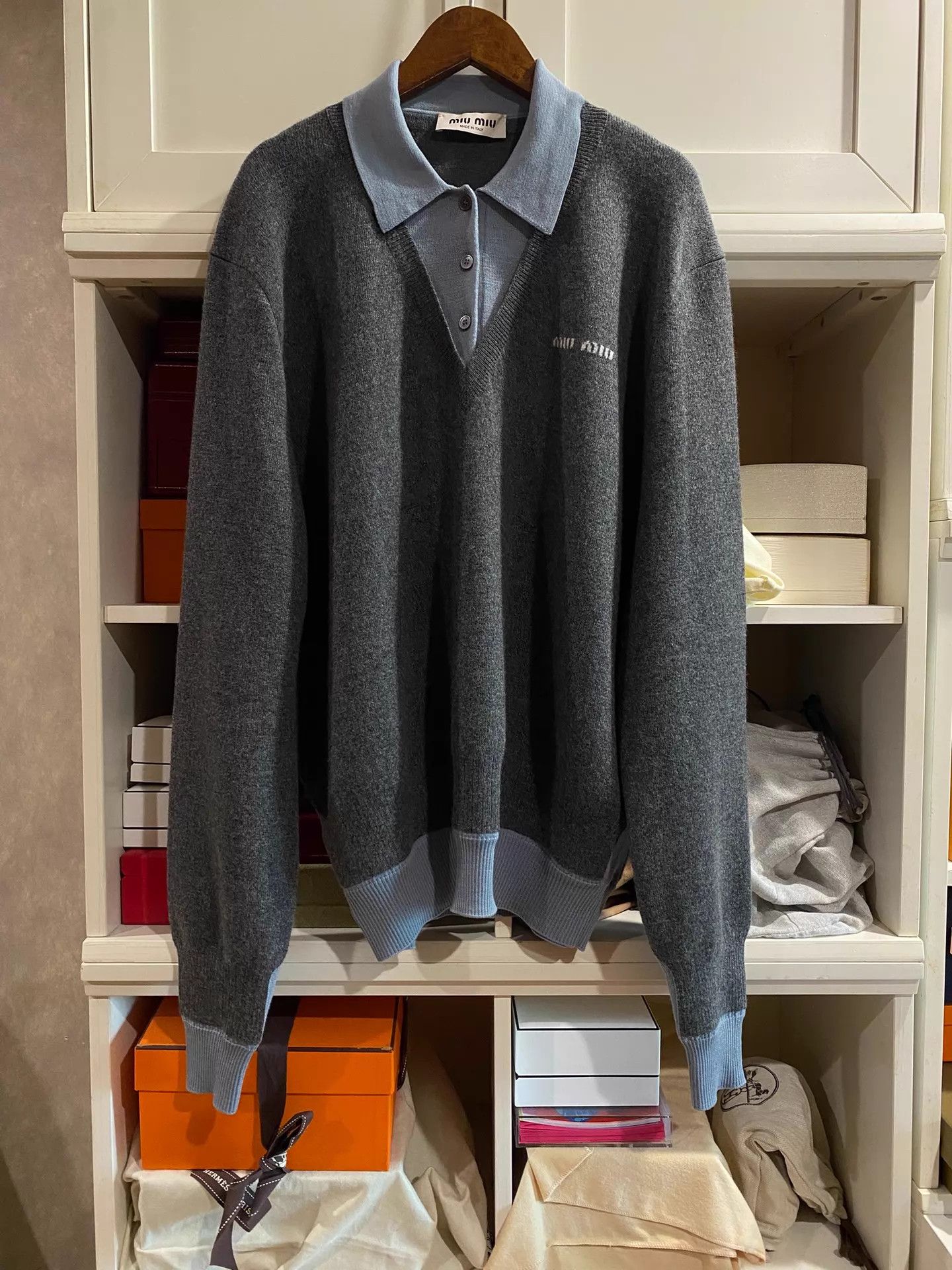 Miu Miu MIU MIU Unisex Cashmere & Wool Blend Two-Tone Sweater Size XS / US 0-2 / IT 36-38 - 1 Thumbnail