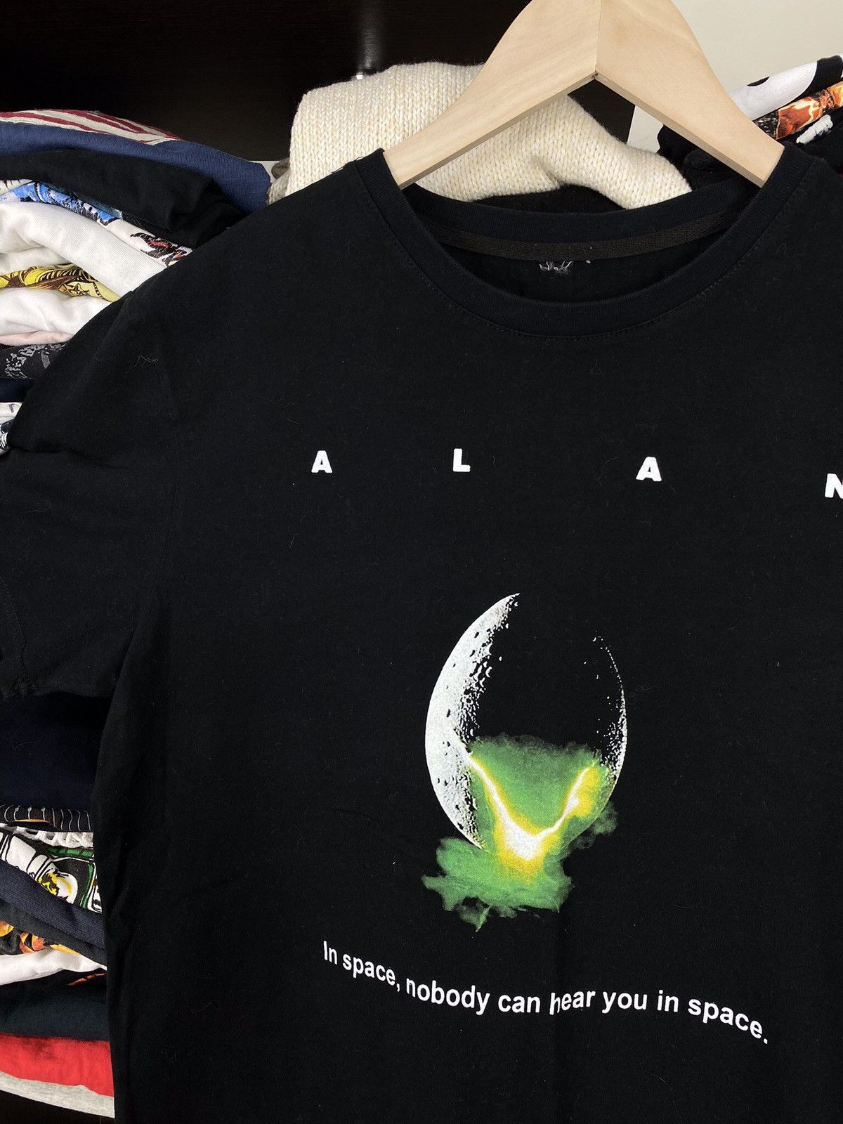 Alien Workshop × Vintage Alan In Space Nobody Can Hear You In Space Tee Shirt Size US M / EU 48-50 / 2 - 5 Thumbnail