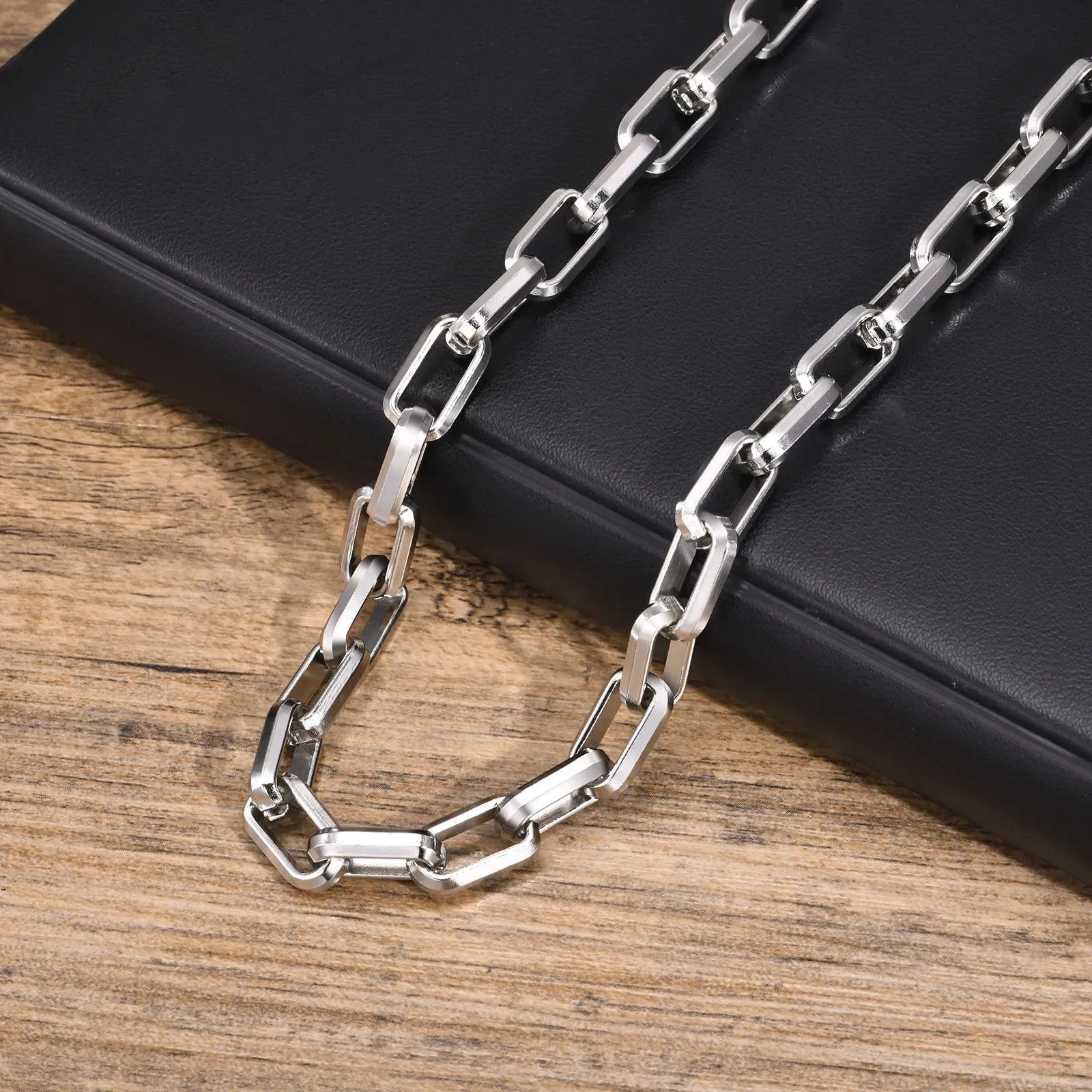 Jewelry × Vintage Chunky Rectangle Chain Necklace Size ONE SIZE - 1 Thumbnail