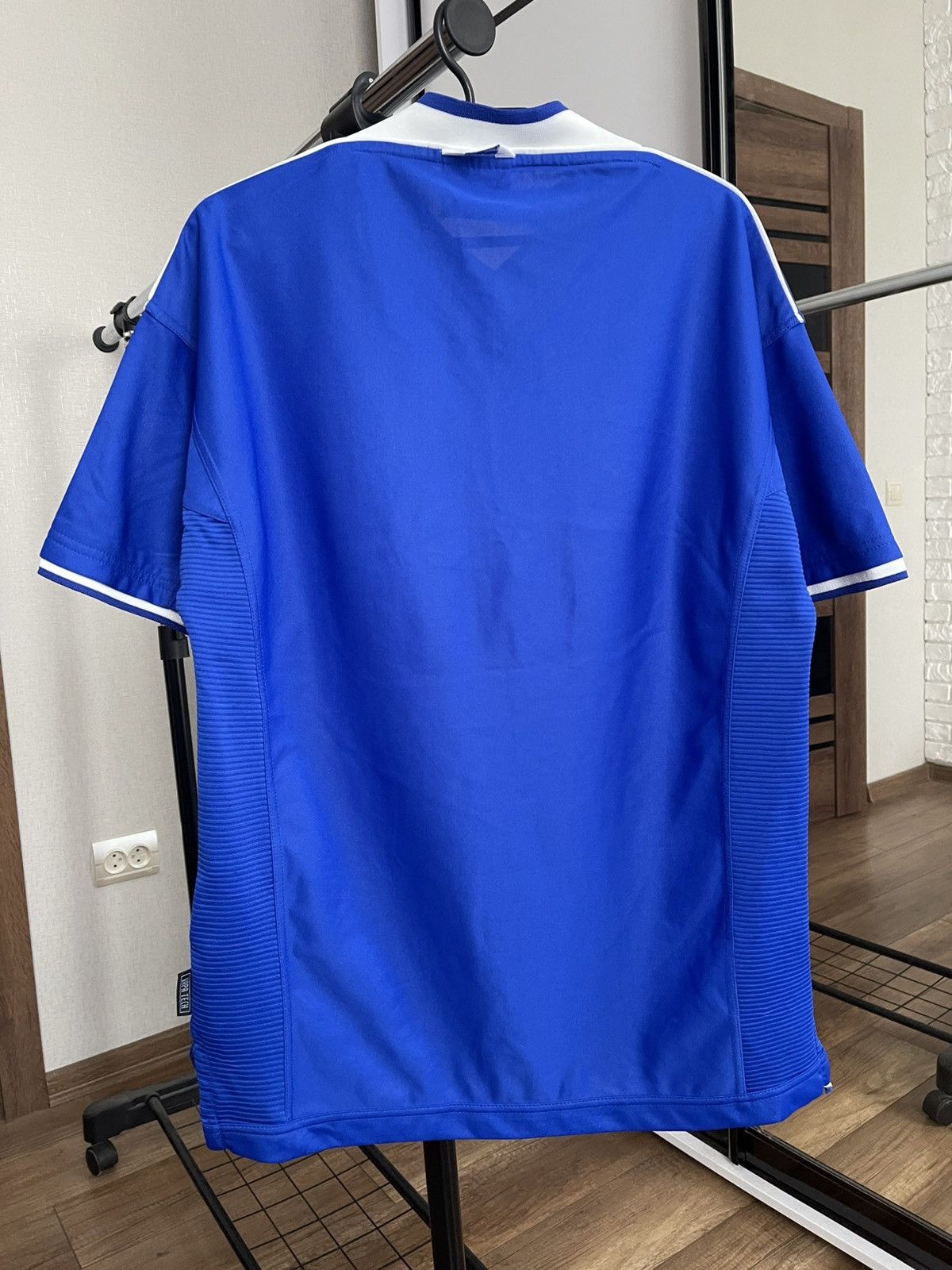 Umbro 1999/2000 Umbro Everton Vintage Soccer Jersey Shirt Size US L / EU 52-54 / 3 - 4 Thumbnail