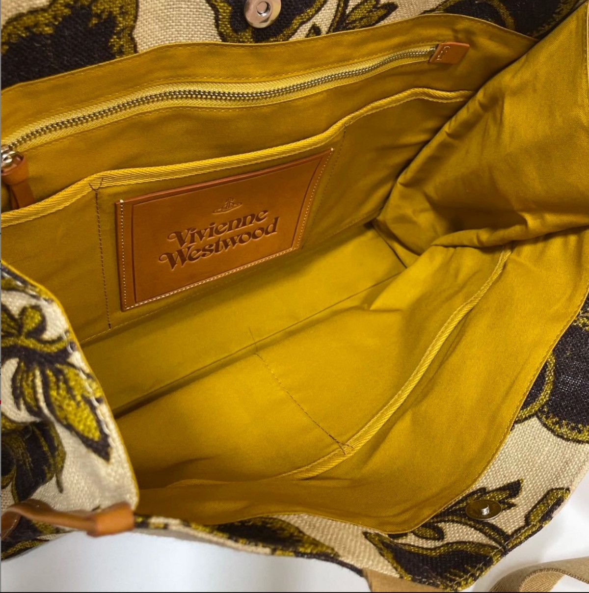 Vivienne Westwood Vivienne Westwood Brown Floral Tote Bag Size ONE SIZE - 6 Thumbnail