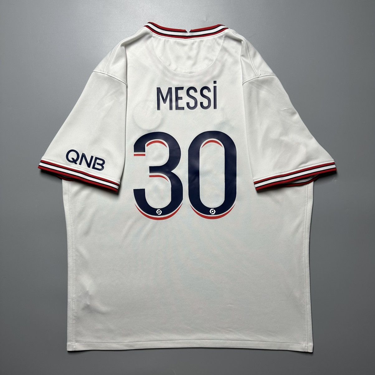 Vintage PSG NIKE 2021/2022 FOOTBALL FOURTH JERSEY #30 MESSI Size US XL / EU 56 / 4 - 1 Thumbnail
