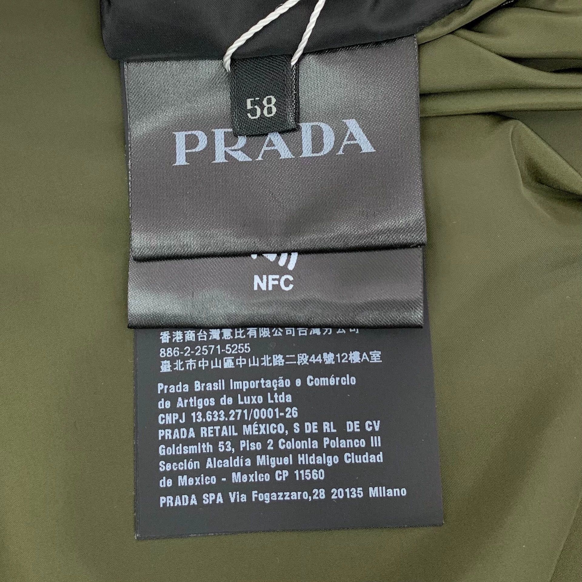 Prada Prada Two-Tone Logo Triangle Tag Reversible Zipper Jacket Size US XXL / EU 58 / 5 - 5 Thumbnail