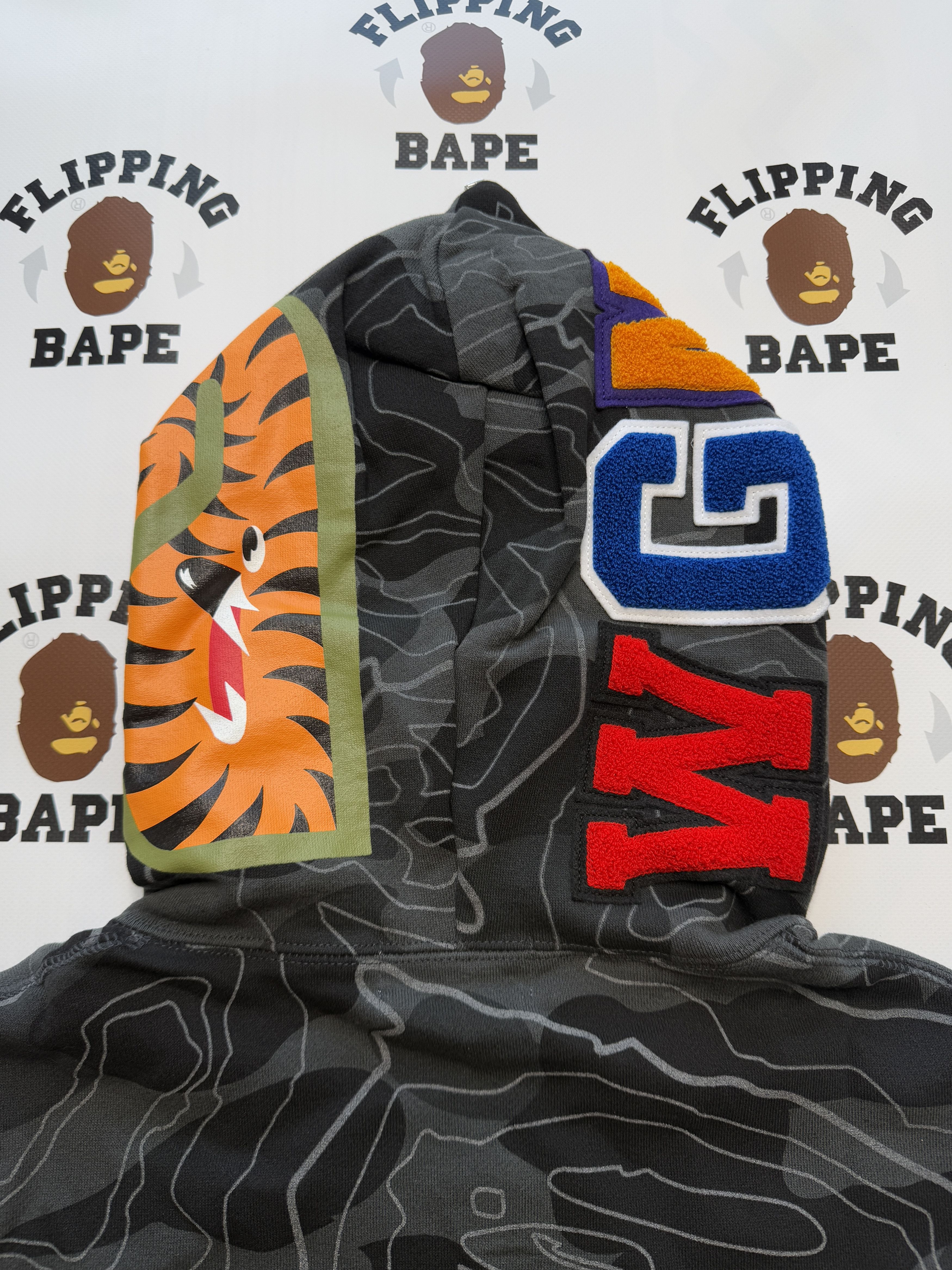 Bape BAPE LAYERED LINE CAMO SHARK FULL ZIP HOODIE Size US XXL / EU 58 / 5 - 8 Thumbnail
