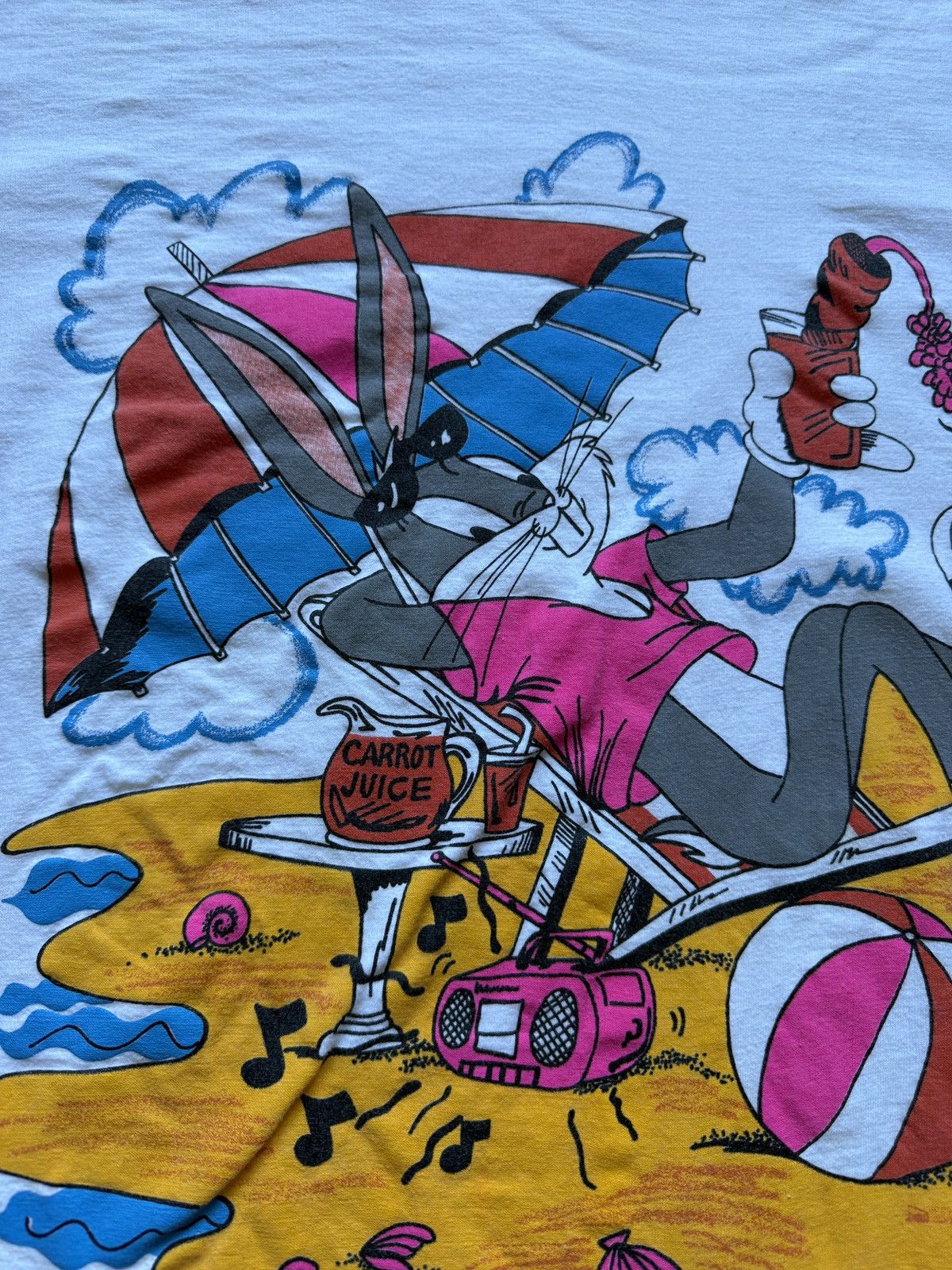 Vintage Vintage 90s Bugs Bunny Beach Looney Tunes Warner Bros Tee Size US XXL / EU 58 / 5 - 4 Thumbnail
