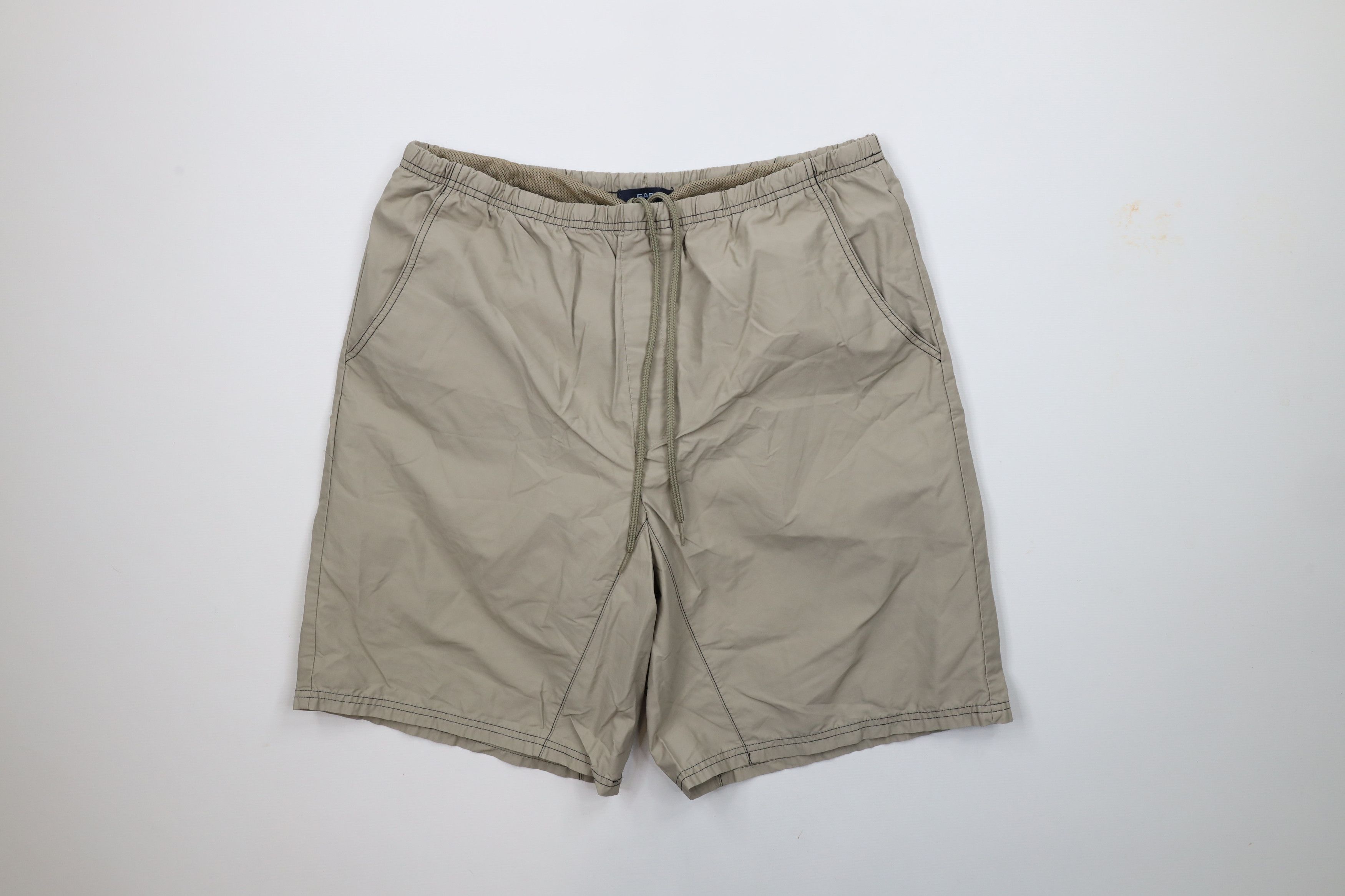 Gap × Vintage Vintage Y2K 2002 Gap Lined Above Knee Shorts Trunks Beige Size US 34 / EU 50 - 1 Thumbnail