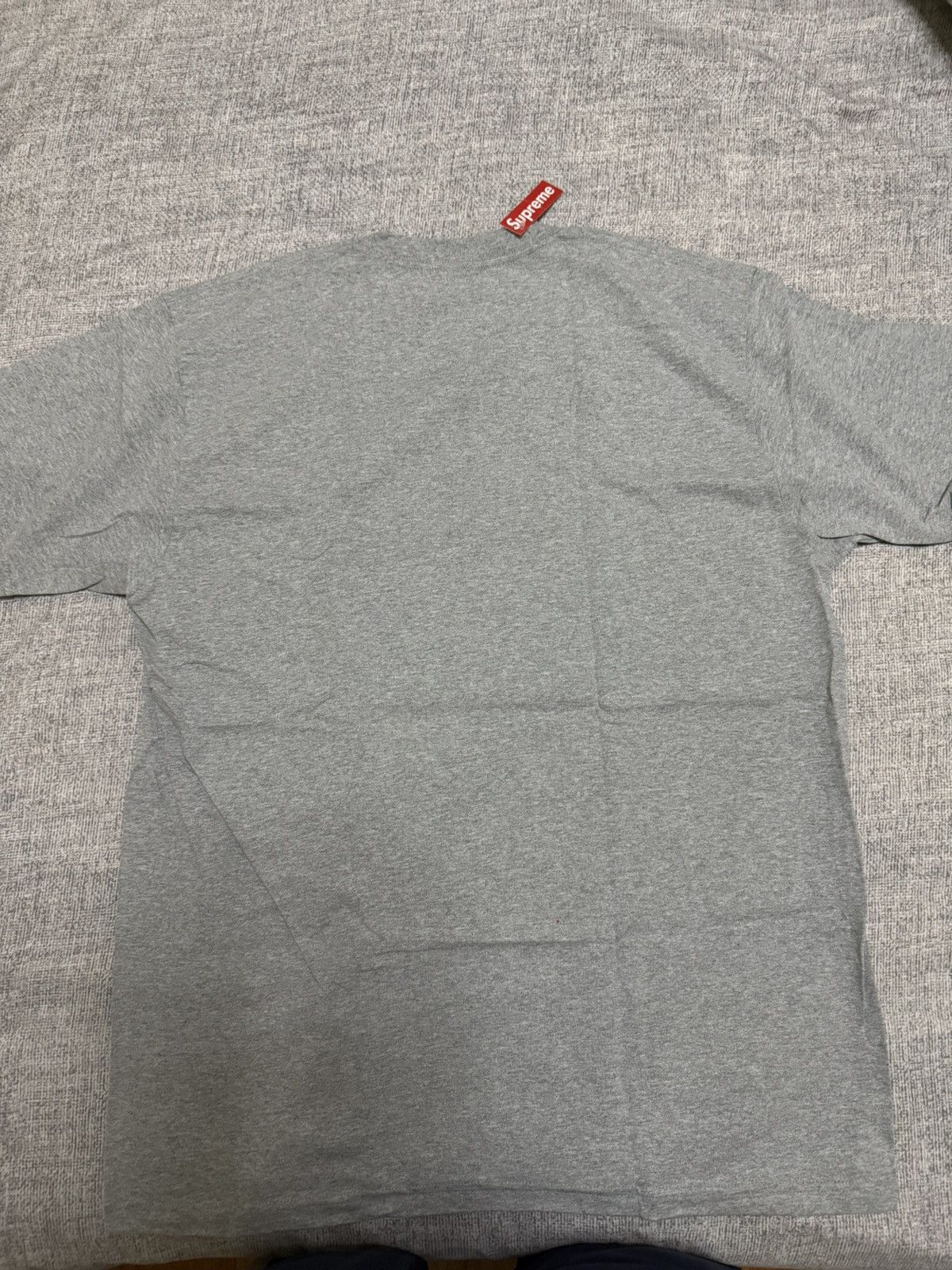 Supreme Supreme grey morrissey photo tee T-shirt Size US XL / EU 56 / 4 - 4 Thumbnail