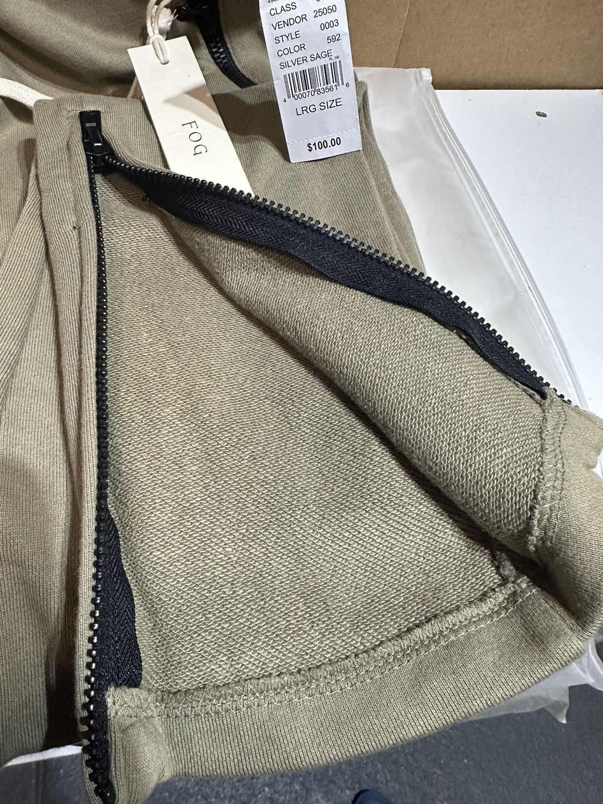 FOG Essentials Sweatpants ‘Silver Sage’ Size US 35 - 9 Thumbnail