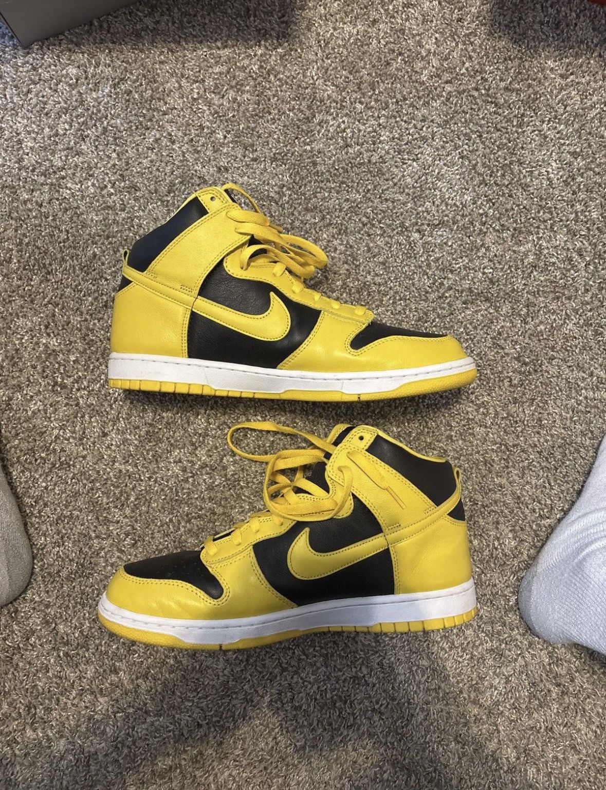 Nike Nike SB Iowa Dunks Size US 11.5 / EU 44-45 - 2 Thumbnail