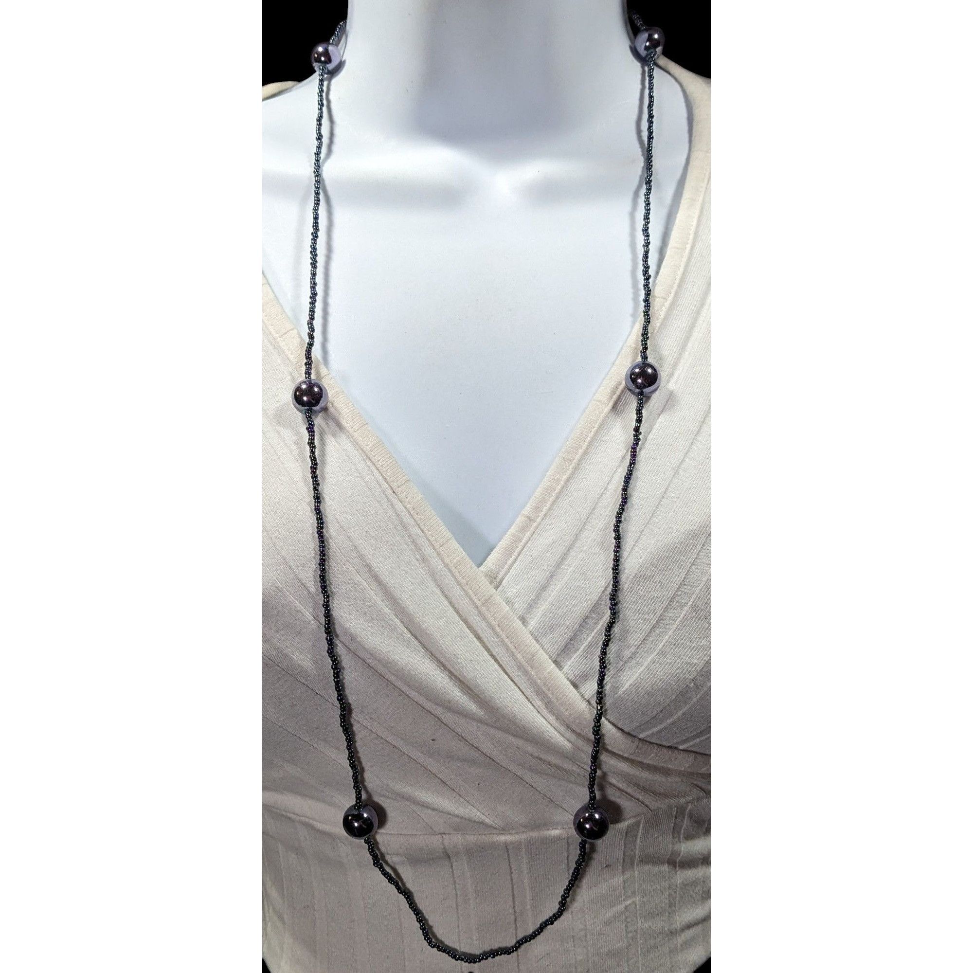Other Simple Glass Beaded Metallic Silver Tone Necklace Size ONE SIZE - 5 Thumbnail