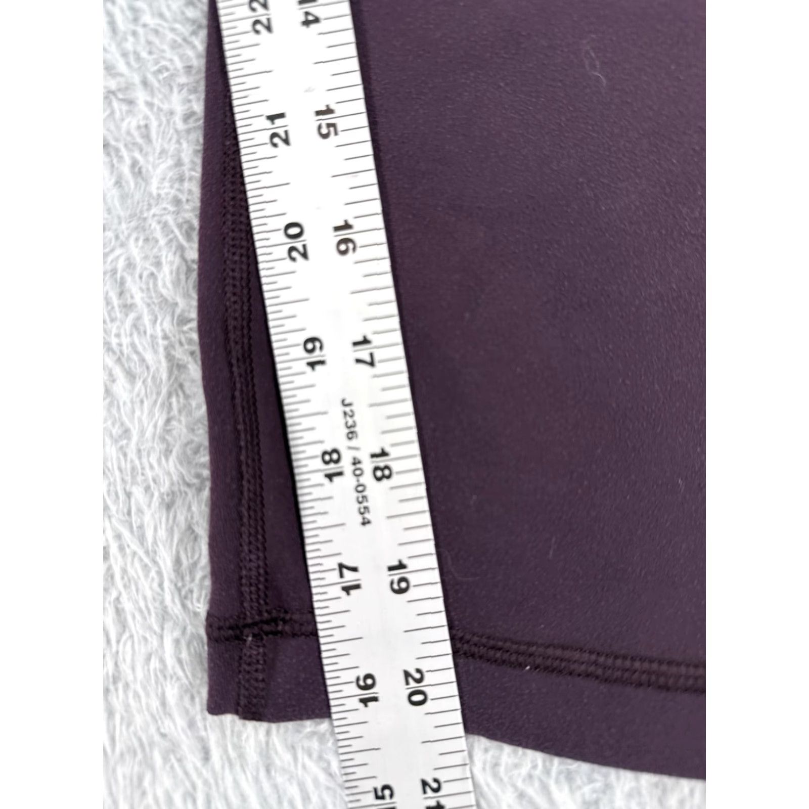 Lululemon VINTAGE? Wait; it's not vintage. The item is Lululemon Wunder Under Crop Purple 6 Pants Women 21" Inseam Yoga High Rise Cropped Stretch Athletic Size 28" / US 6 / IT 42 - 6 Thumbnail