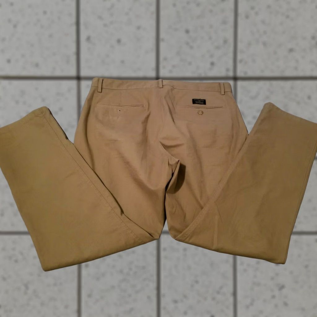 Banana Republic Banana Republic Khaki Pants Blue Cotton Chino Trouser 36x32 Mens Size US 36 / EU 52 - 1 Thumbnail