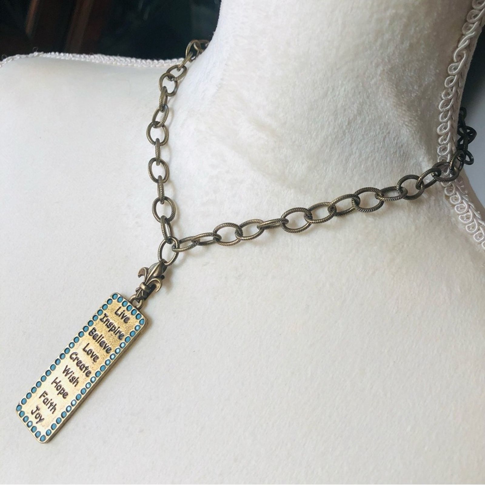 Jewelry Sisi Amber brass tone inspirational necklace Size ONE SIZE - 5 Thumbnail