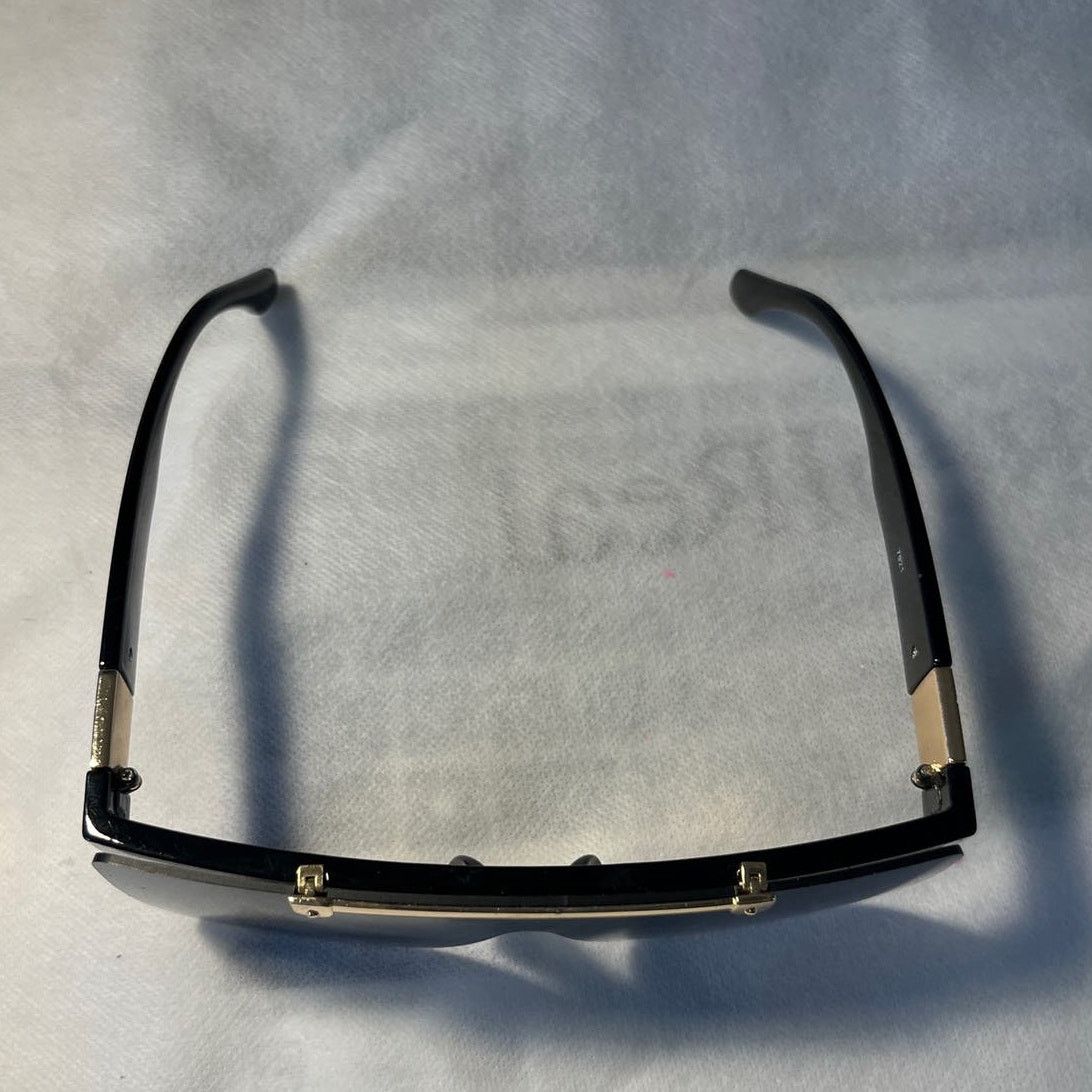 Other Zero UV Black Flip sunglasses with gold accents Size ONE SIZE - 11 Thumbnail