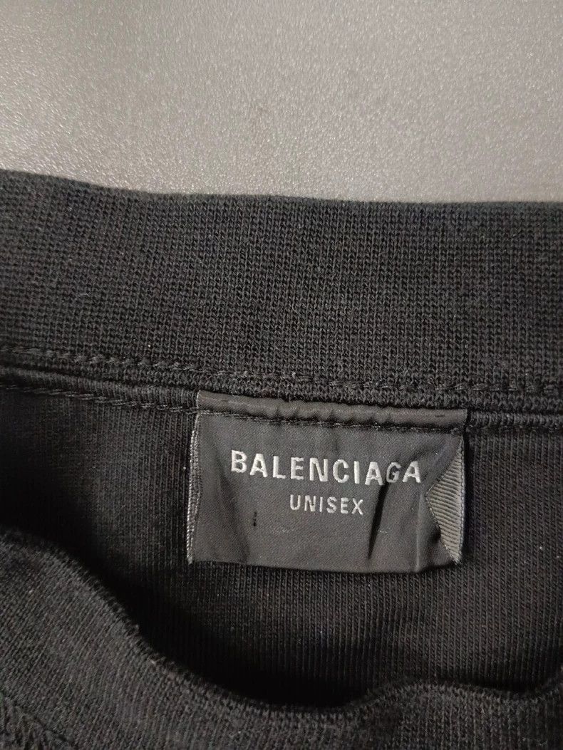 Balenciaga Balenciaga Rainbow print loose short sleeve T-shirt Size US L / EU 52-54 / 3 - 3 Thumbnail