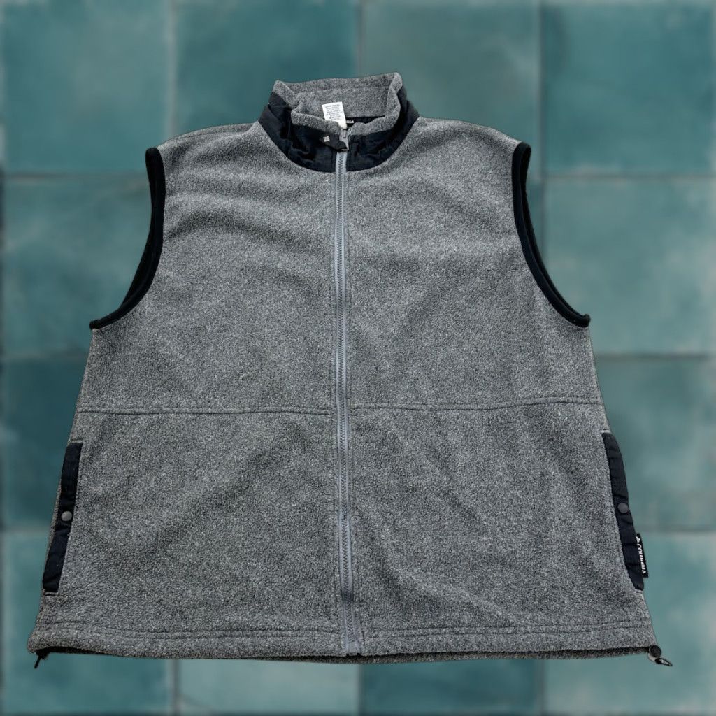 Vintage VINTAGE Columbia Fleece Vest Men XL Gray Made In USA Size US XL / EU 56 / 4 - 1 Thumbnail