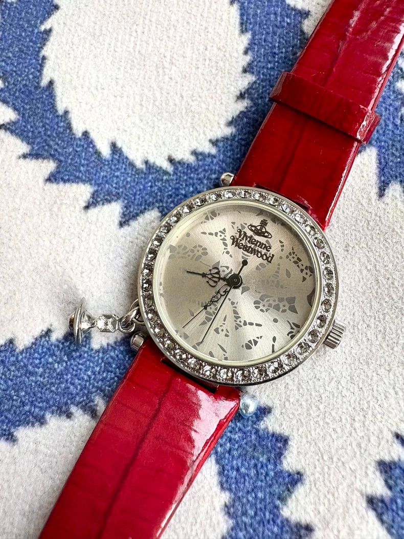 Vivienne Westwood Vivienne Westwood Red Crystal Saturn Watch - dmc Size ONE SIZE - 1 Thumbnail