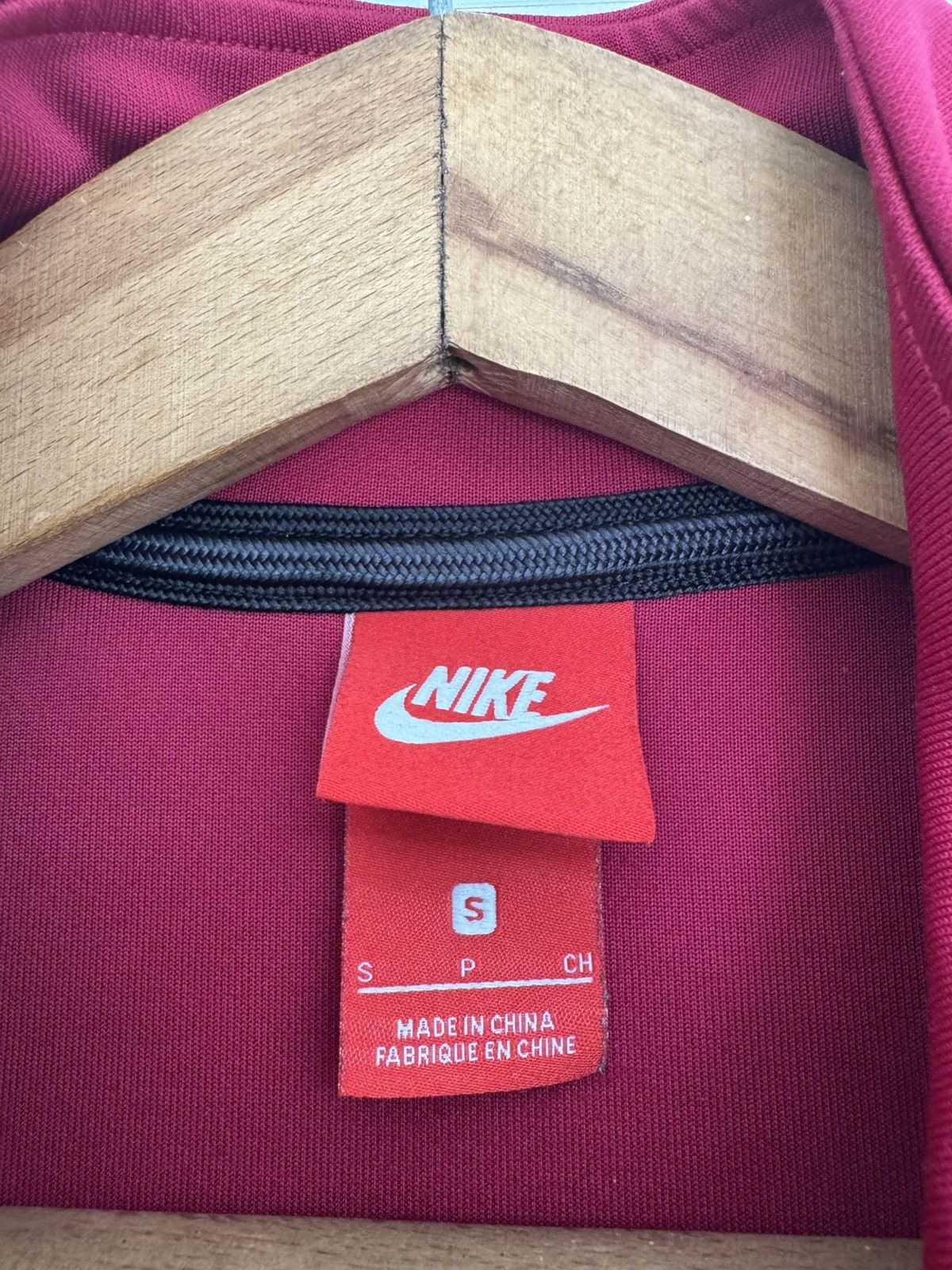 Nike Barcelona 2017-2018 Women’s Soccer Track Jacket Football Kit Size US S / EU 44-46 / 1 - 12 Thumbnail