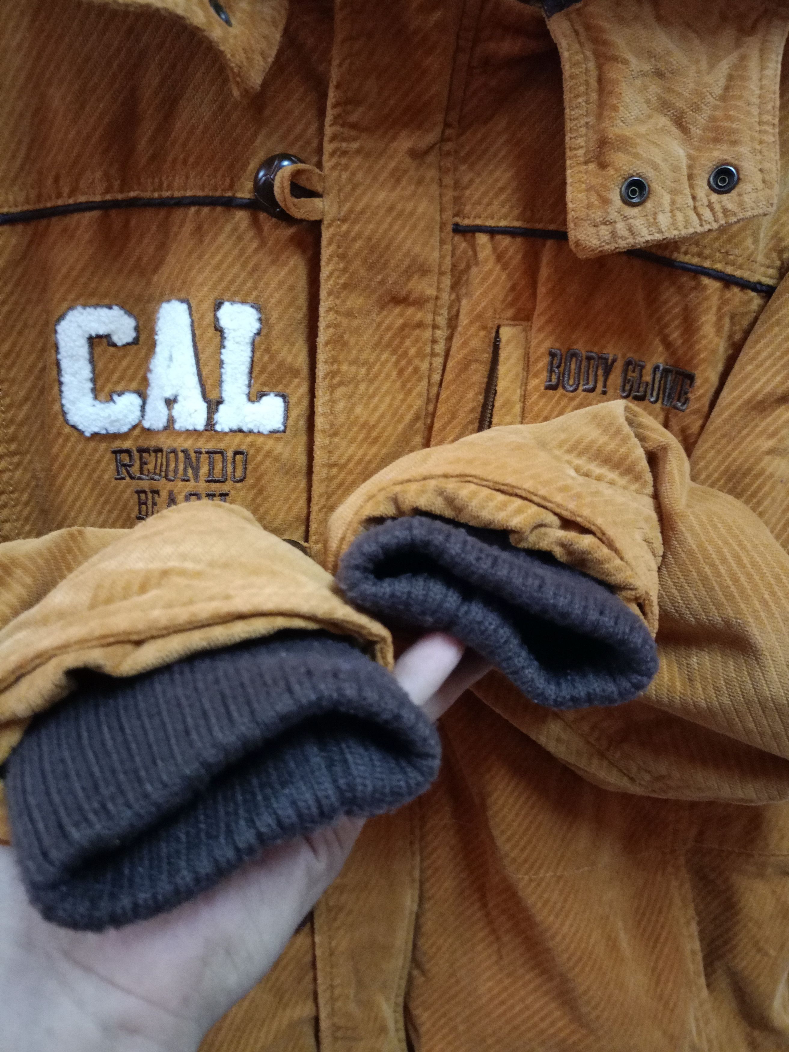 Body Glove × Japanese Brand 💥Body Glove corduroy jacket 💥 Size US M / EU 48-50 / 2 - 7 Thumbnail