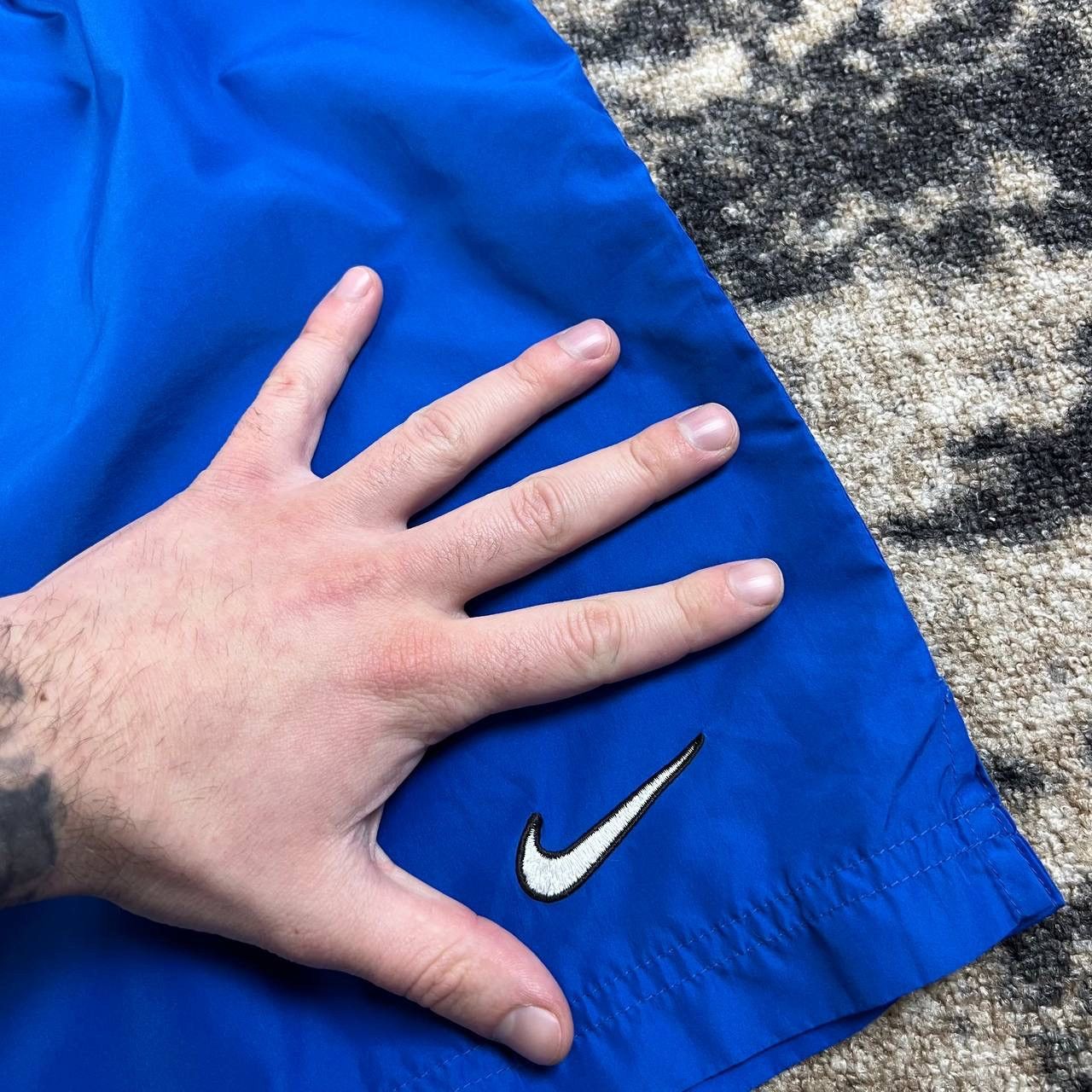 Nike Nike Swoosh Vintage Y2K Light Shorts Streetwear Style Size US 34 / EU 50 - 4 Thumbnail