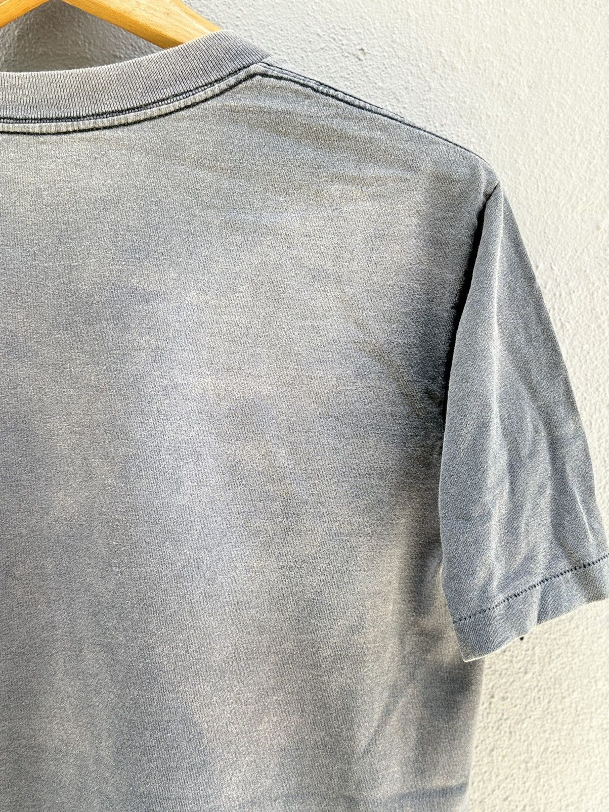 Levi's Vintage Clothing Thrashed Vintage 90s Levis Botton Your Fly Sun Faded Tee Size US M / EU 48-50 / 2 - 10 Thumbnail