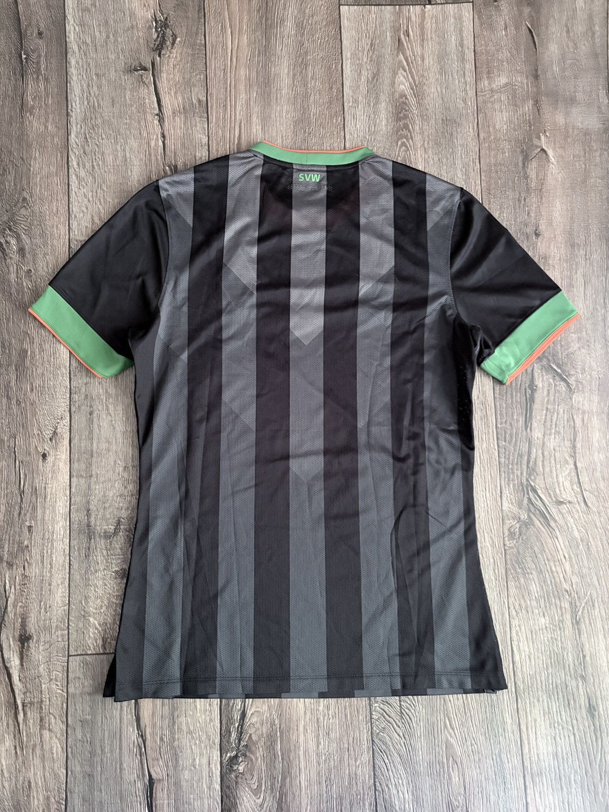 Nike Werder Bremen 2014/2015 Away Football Player Issue Jersey Size US L / EU 52-54 / 3 - 10 Thumbnail