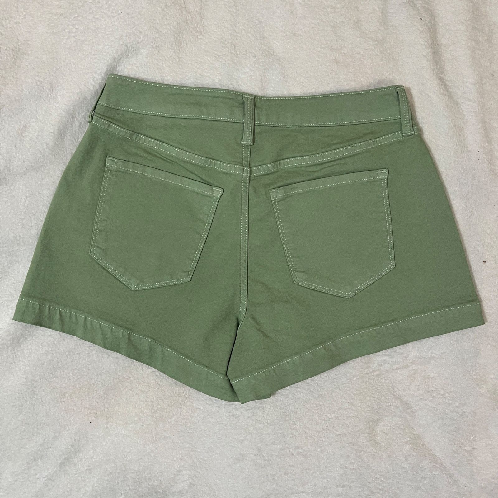 Other Light Green Lycra Stretchy 5 Pocket Mid Rise Shorts Size 28" / US 6 / IT 42 - 10 Thumbnail