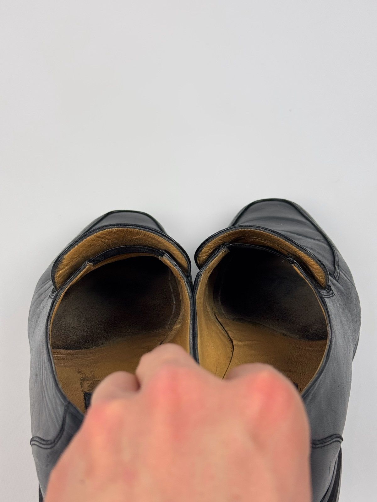 Bally Vintage Bally Leather Black Fimere Loafers Size US 8 / IT 38 - 13 Thumbnail