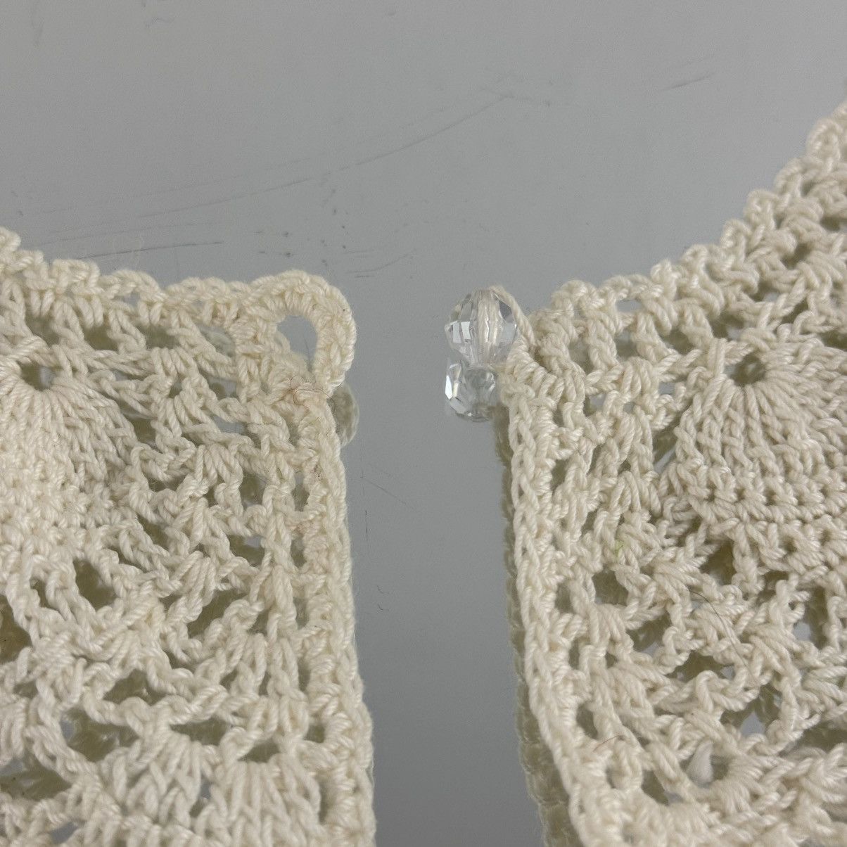 Vintage Vintage Handmade Ivory Crochet Lace Victorian Doily Collar Size ONE SIZE - 7 Thumbnail